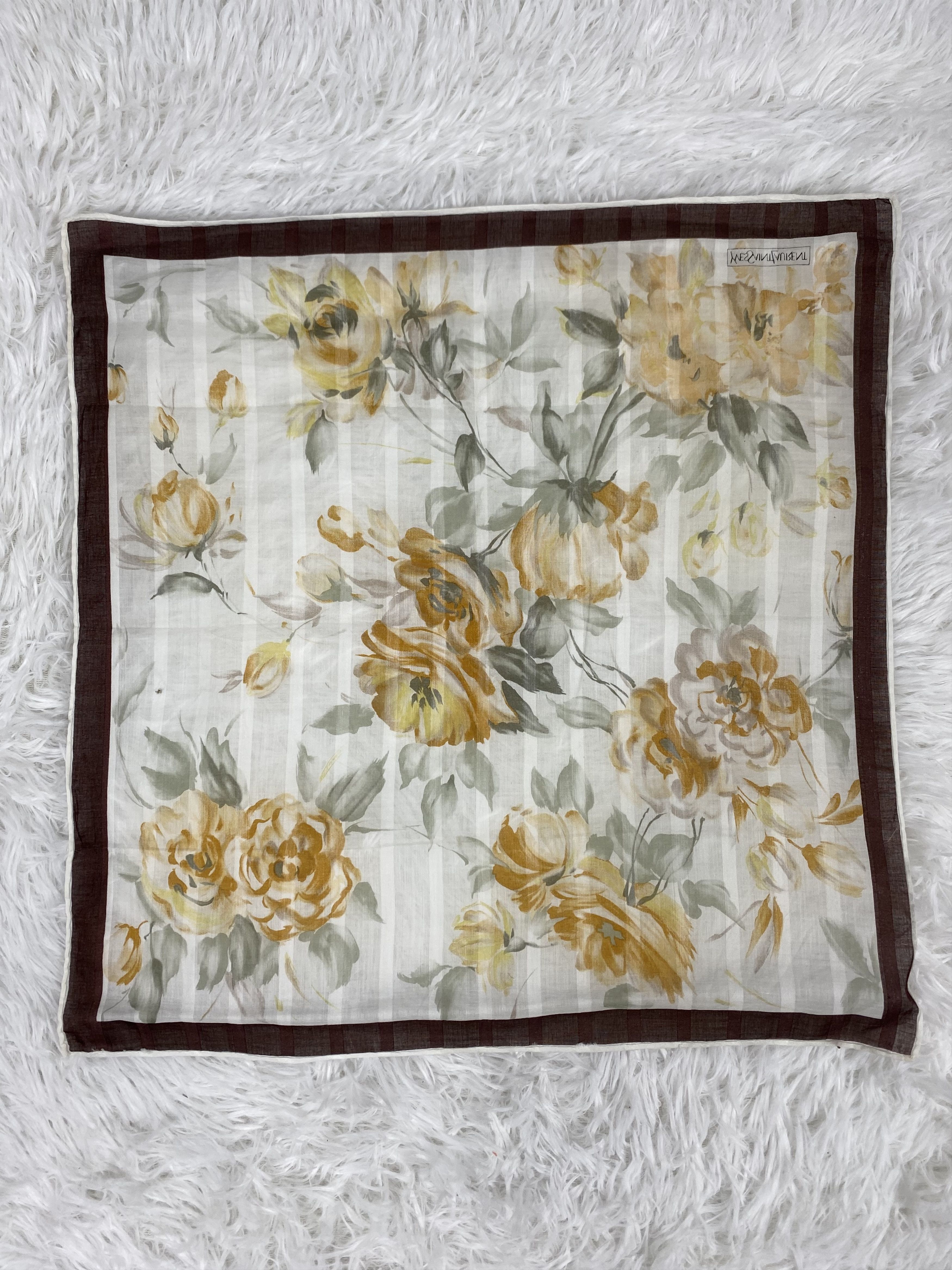 Vintage Vintage Yves Saint Laurent Handkerchief PH0139 Size ONE SIZE - 4 Thumbnail
