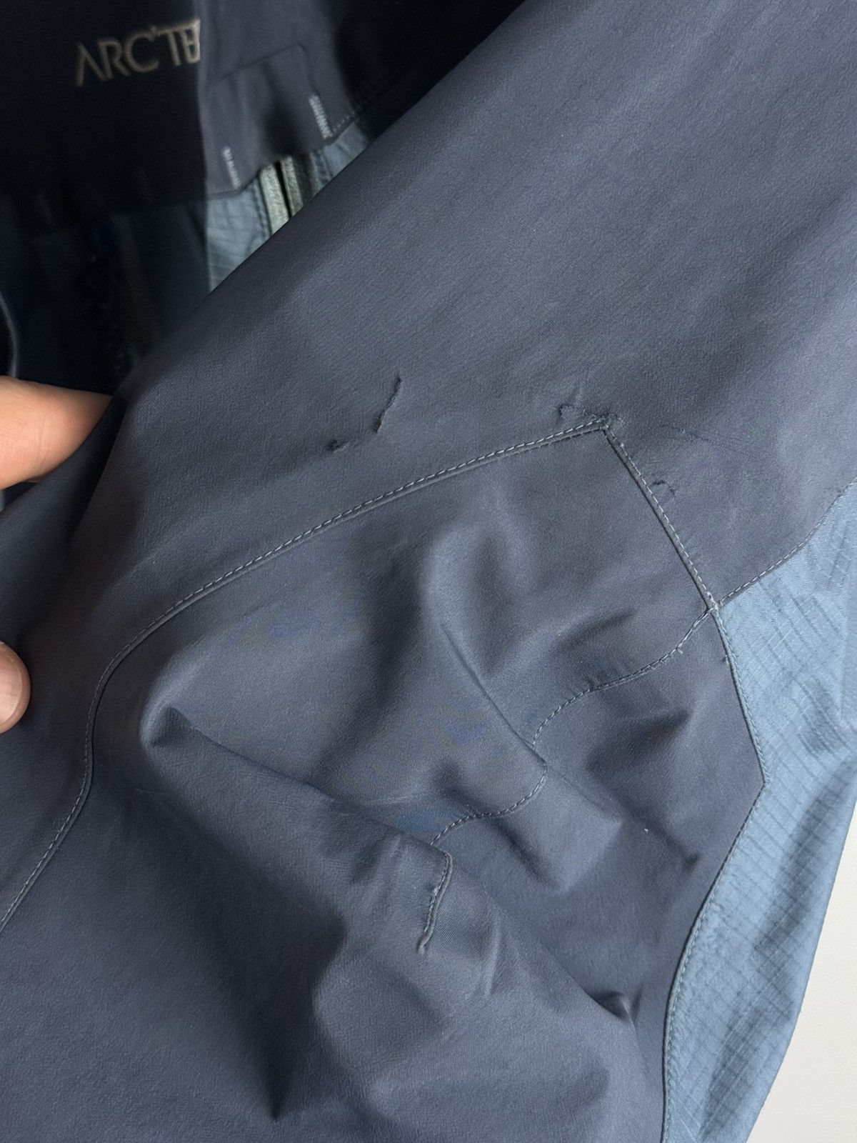 Arc'teryx Vintage 1999 Arc’teryx Theta LT Gore Tex Jacket Smoke Blue Size US XL / EU 56 / 4 - 19 Thumbnail