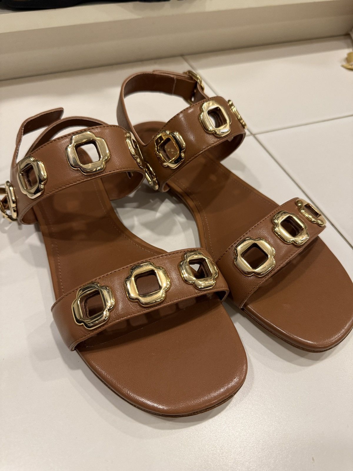 Larroude Larroude Flat Sandals Size US 10 / IT 40 - 2 Thumbnail
