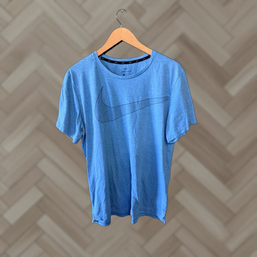 Nike Nike Dri-FIT Mens Blue Short Sleeve T-Shirt Size Large Shirt Adult Large Blue Nike Dri-FIT Mens T-Shirt Size US L / EU 52-54 / 3 - 1 Thumbnail