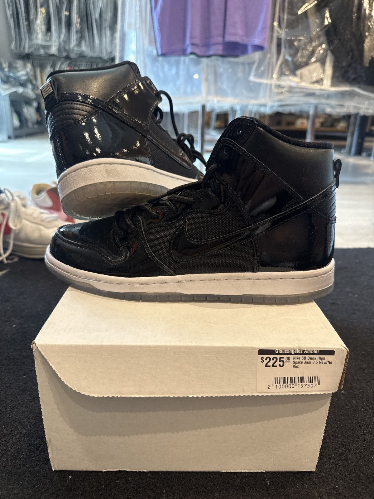 Nike Nike sb dunk high space jam new no box 8.5 Size US 8.5 / EU 41-42 - 1 Thumbnail