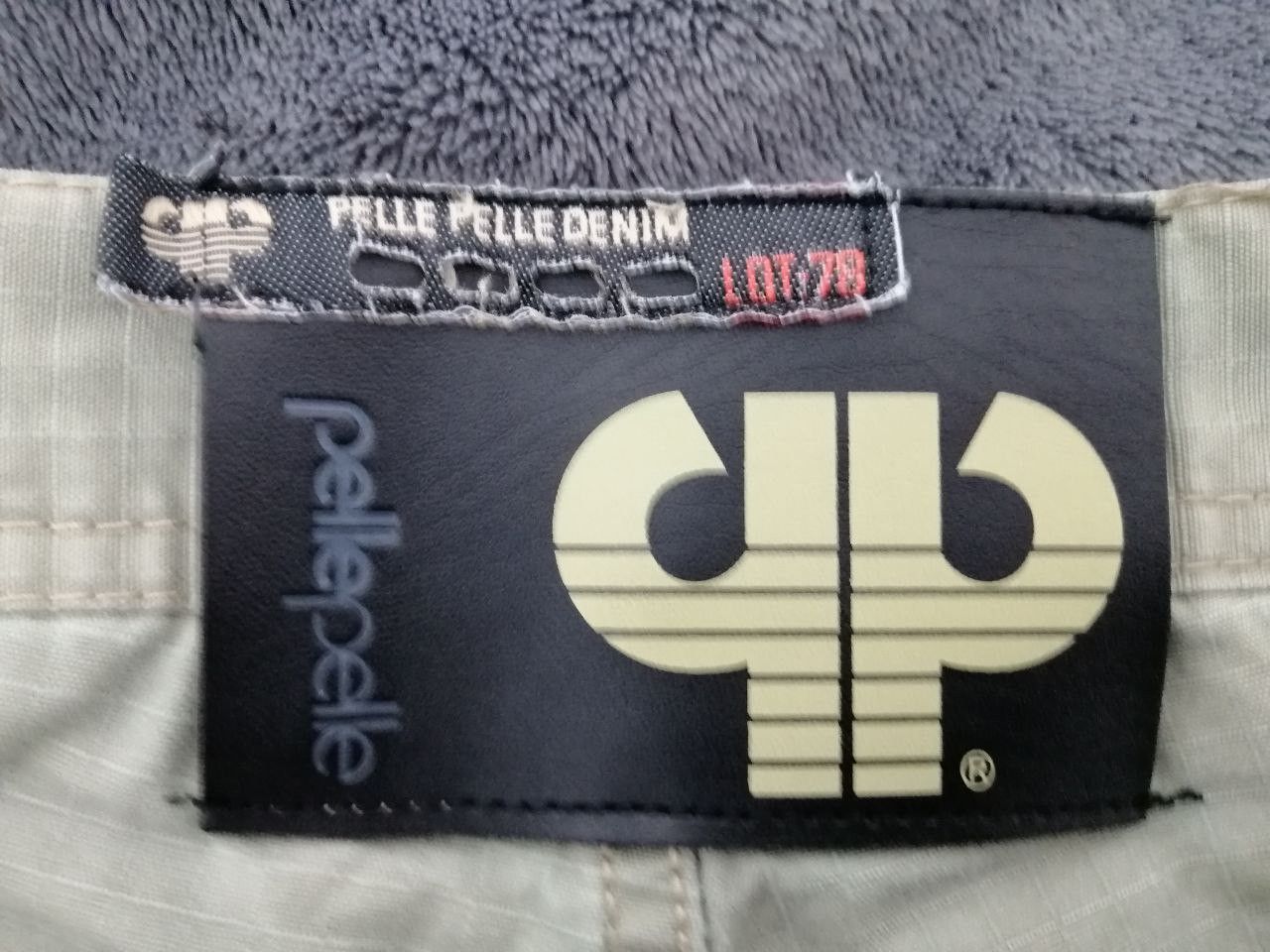 Pelle Pelle × Vintage Vintage Pelle Pelle Cargo Shorts Y2K Style Size US 32 / EU 48 - 10 Thumbnail