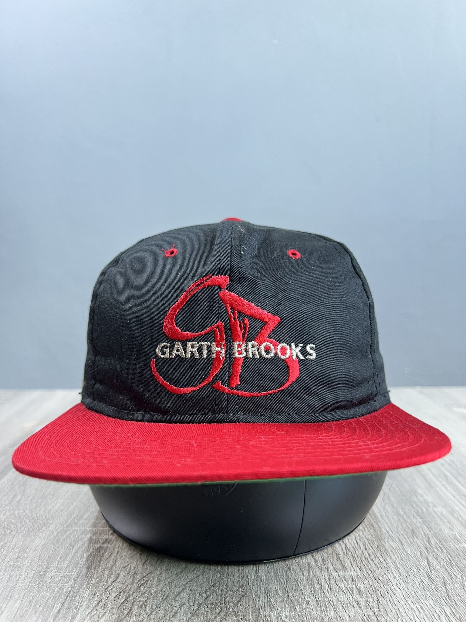 Band Tees × Vintage Vintage Garth Brooks Country Singer Cap #8 Size ONE SIZE - 1 Thumbnail
