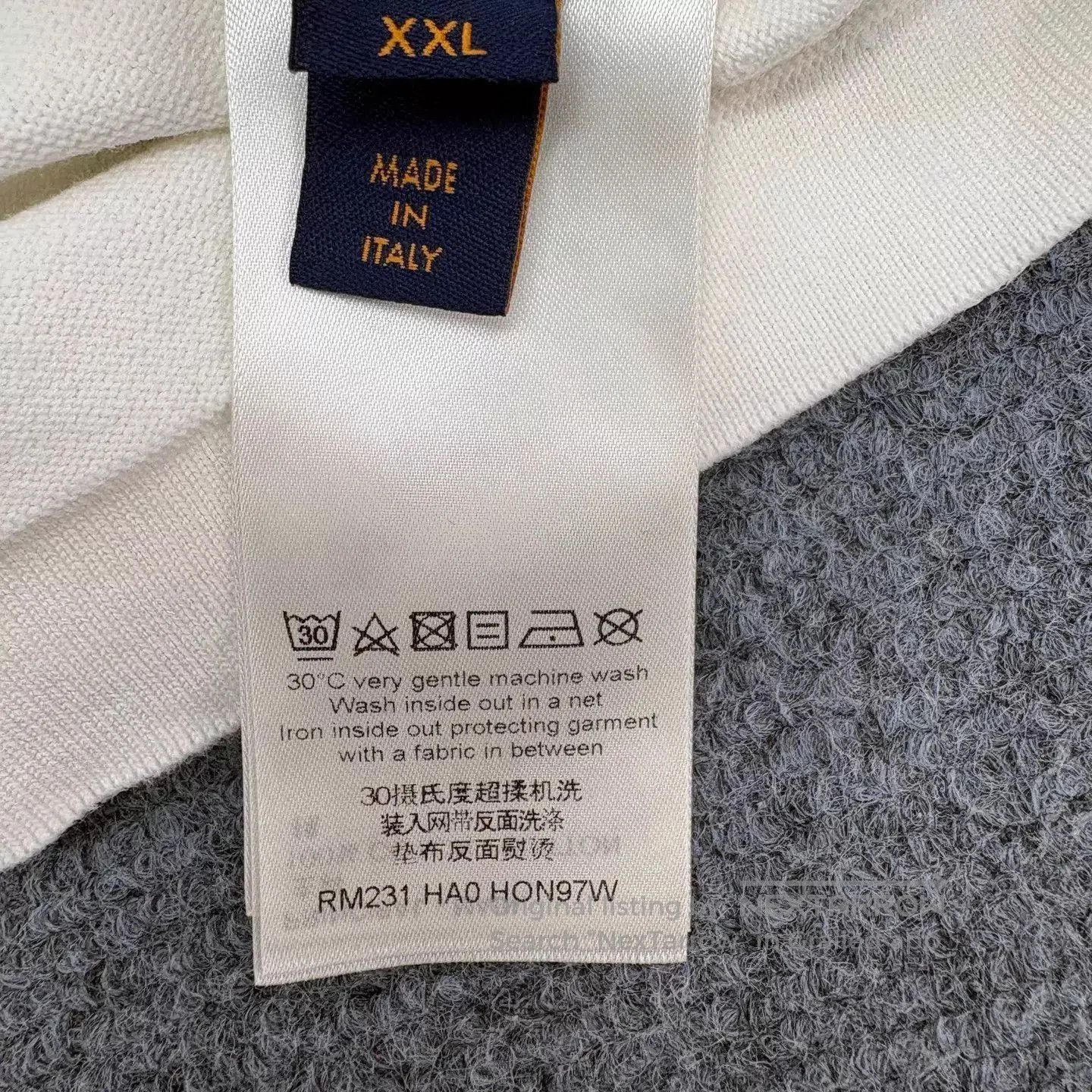 Louis Vuitton White Short Sleeve Graphic T. Size US XXL / EU 58 / 5 - 7 Thumbnail