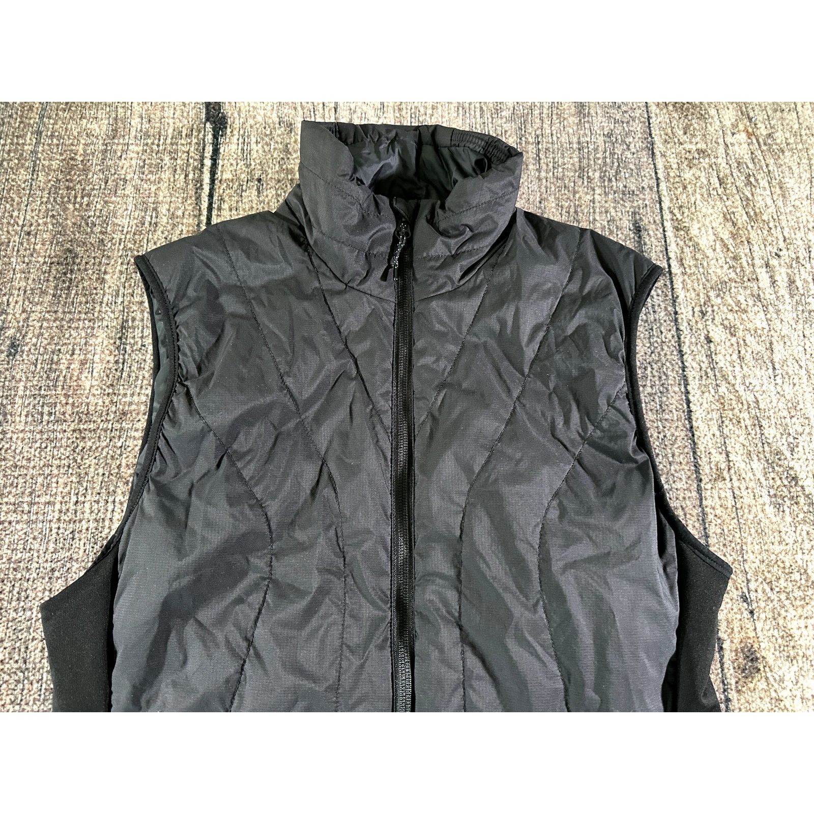 Icebreaker Icebreaker Women's Merino Wool Insulated Vest Size Medium Size M / US 6-8 / IT 42-44 - 2 Thumbnail