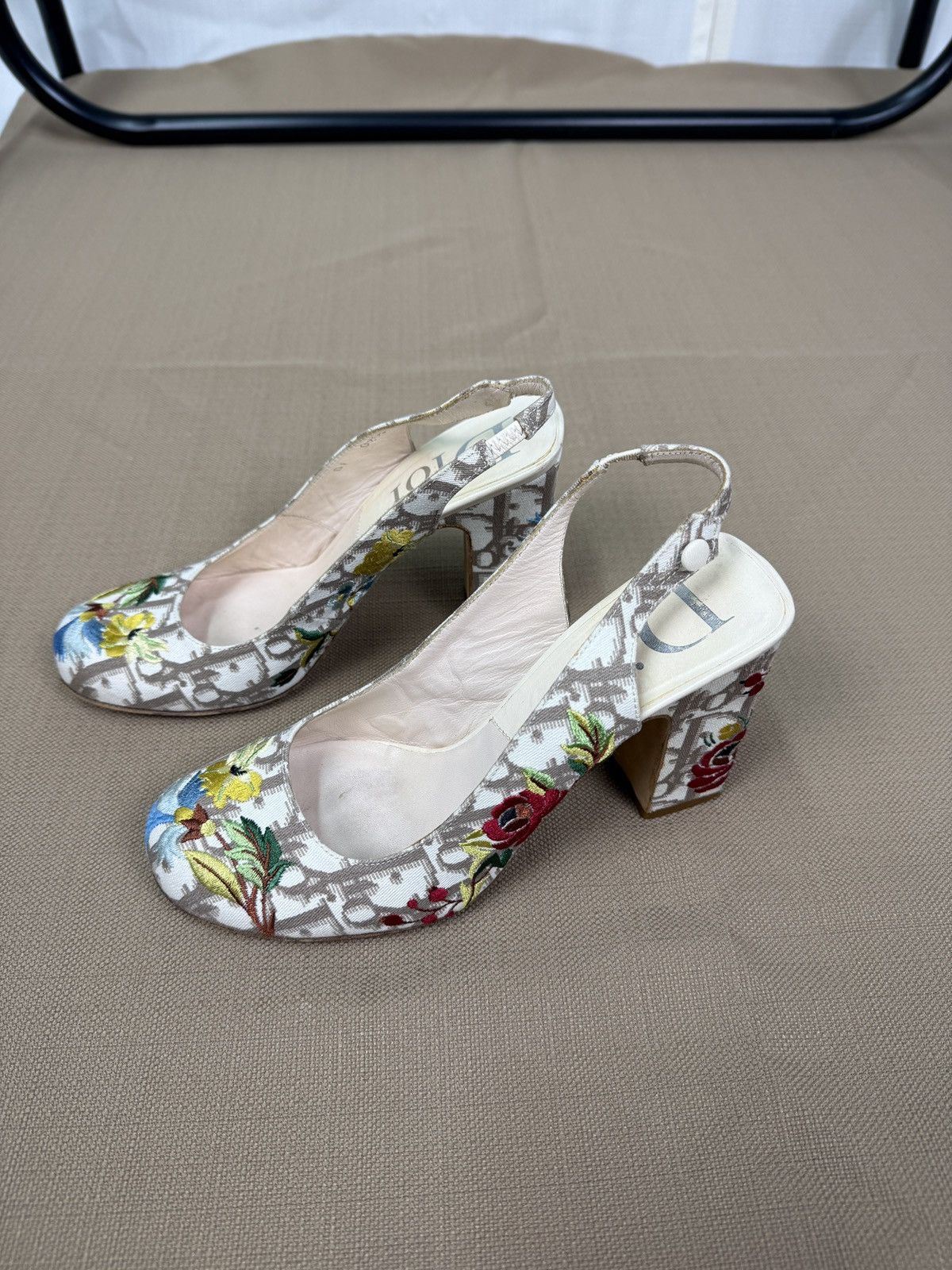 Dior Christian Dior Vintage Floral Logo High Heeled Shoes Size US 5.5 / IT 35.5 - 4 Thumbnail