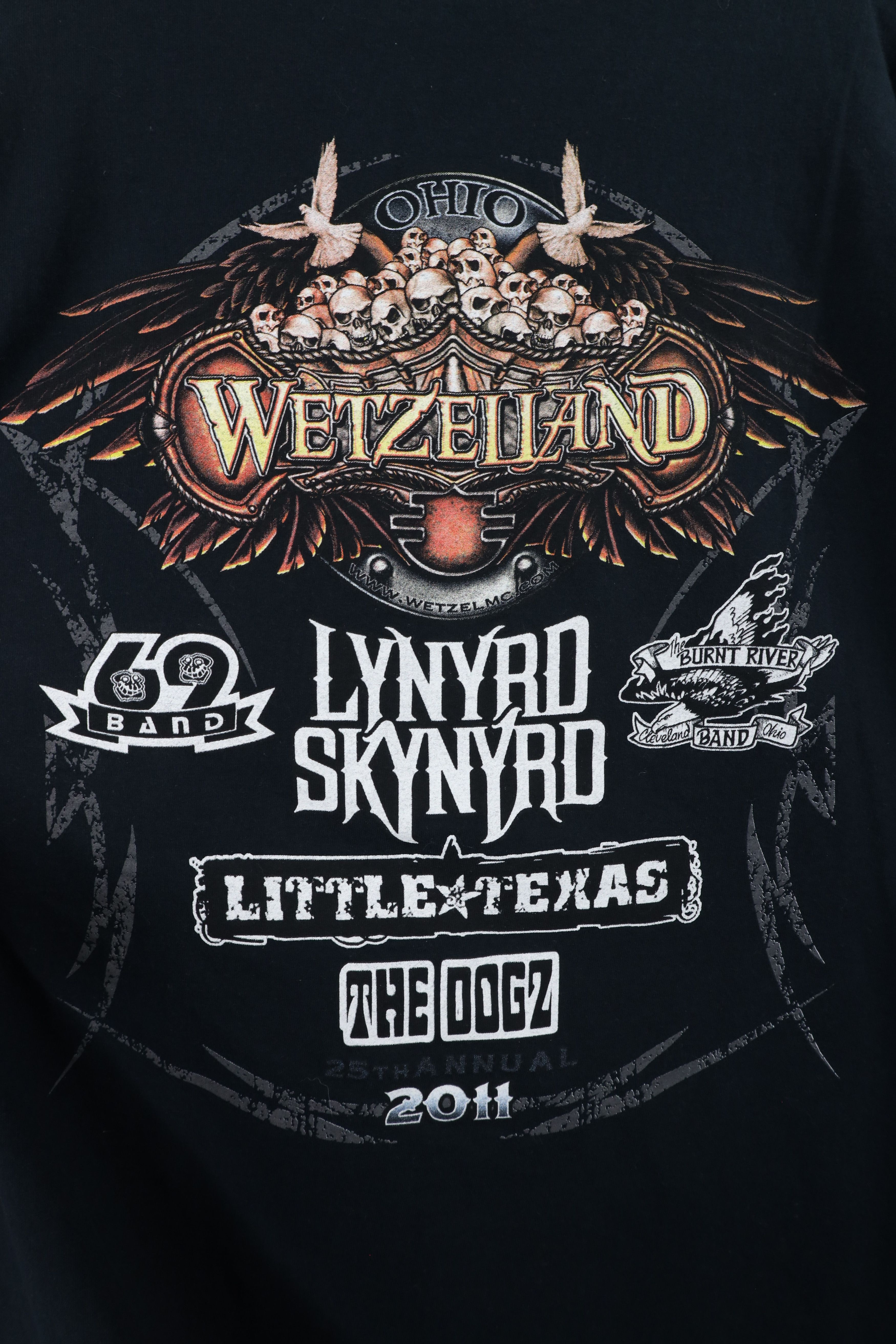 Vintage Vintage Y2K 2011 Ohio Wetzelland Skynyrd 69 Band T-Shirt Size US XL / EU 56 / 4 - 10 Thumbnail