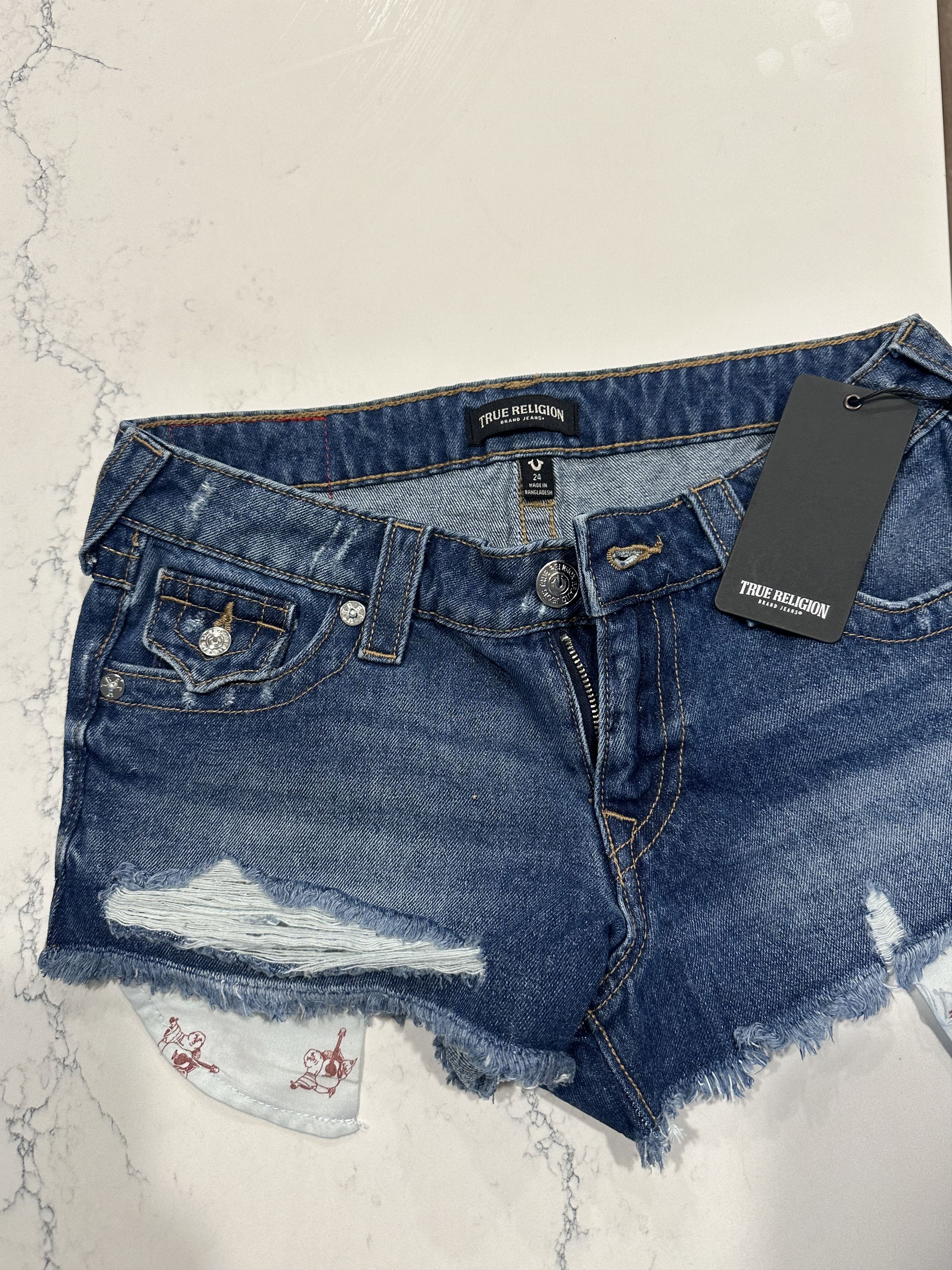 True Religion Mid Rise Booty Short Size 24" / US 00 / IT 34 - 3 Thumbnail