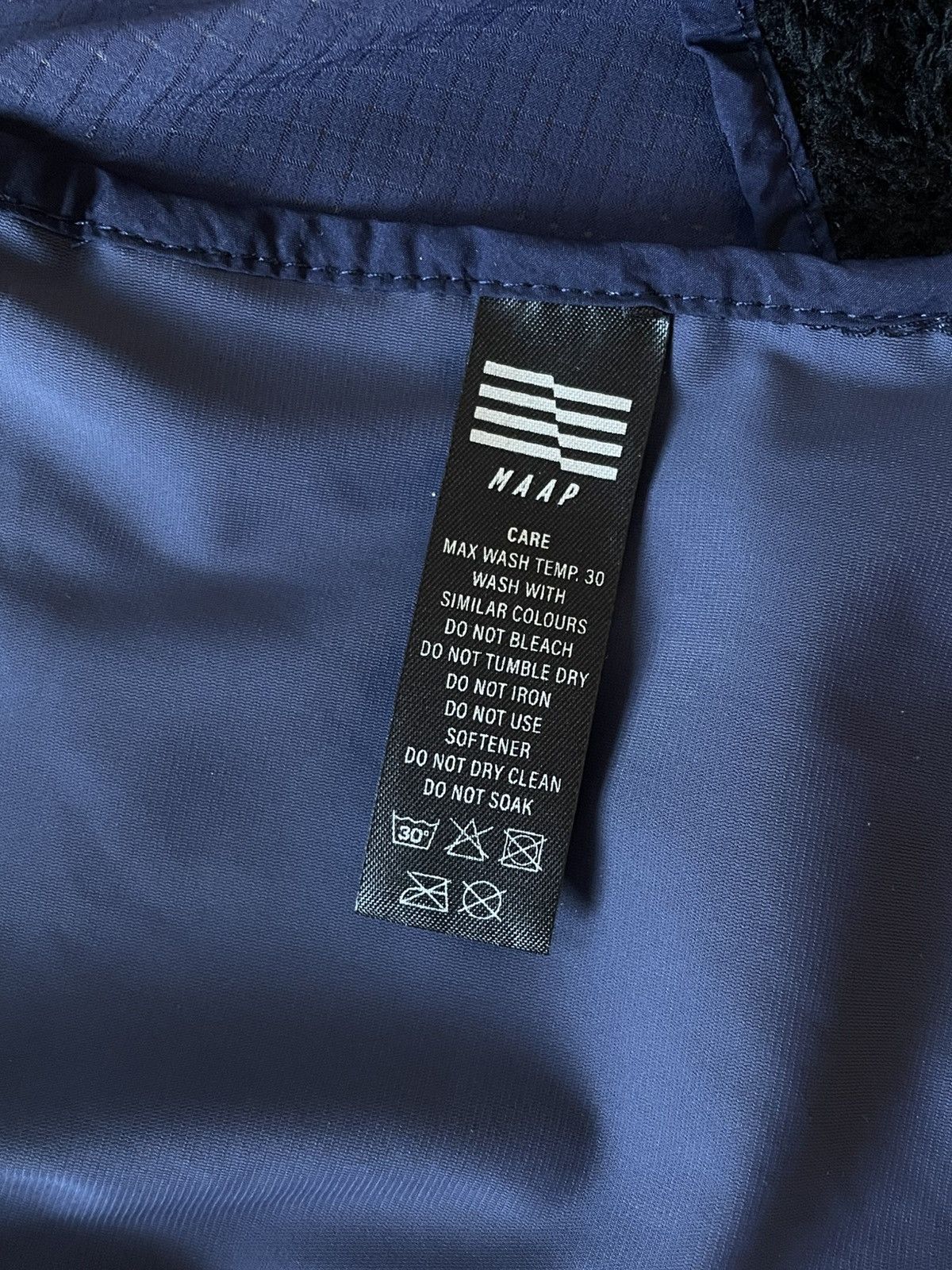 Other Maap Cycling Alt Road Thermal Vest Jersey Size US L / EU 52-54 / 3 - 15 Thumbnail