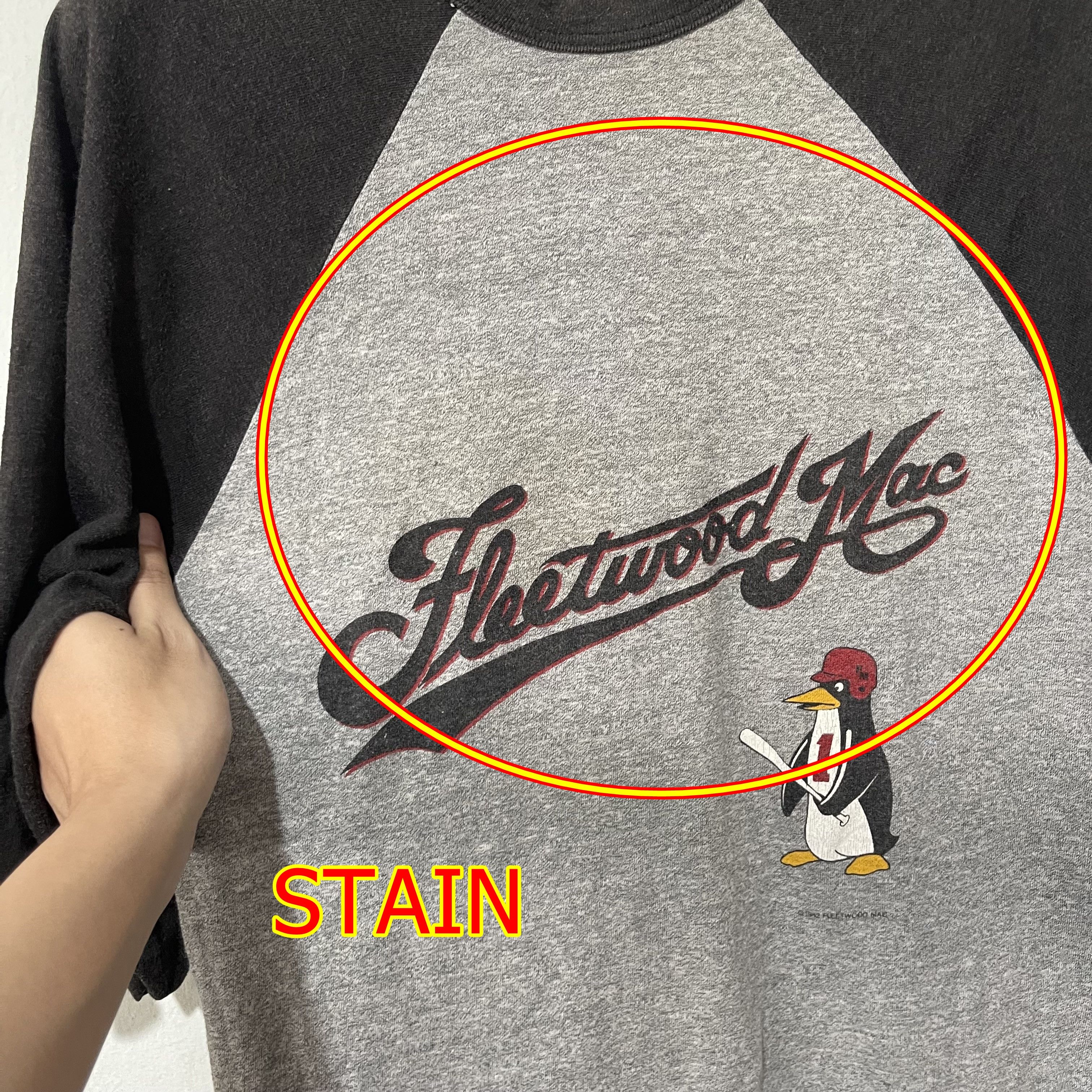 Band Tees Vintage 1982 Fleetwood Mac Raglan Baseball T-Shirt Size US XS / EU 42 / 0 - 8 Thumbnail