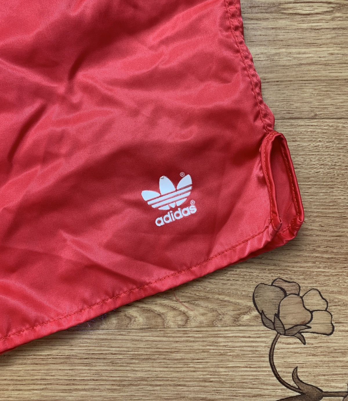 Adidas Vintage Adidas Mens Red Track Run Nylon Shorts Yugoslavia Size US 34 / EU 50 - 3 Thumbnail