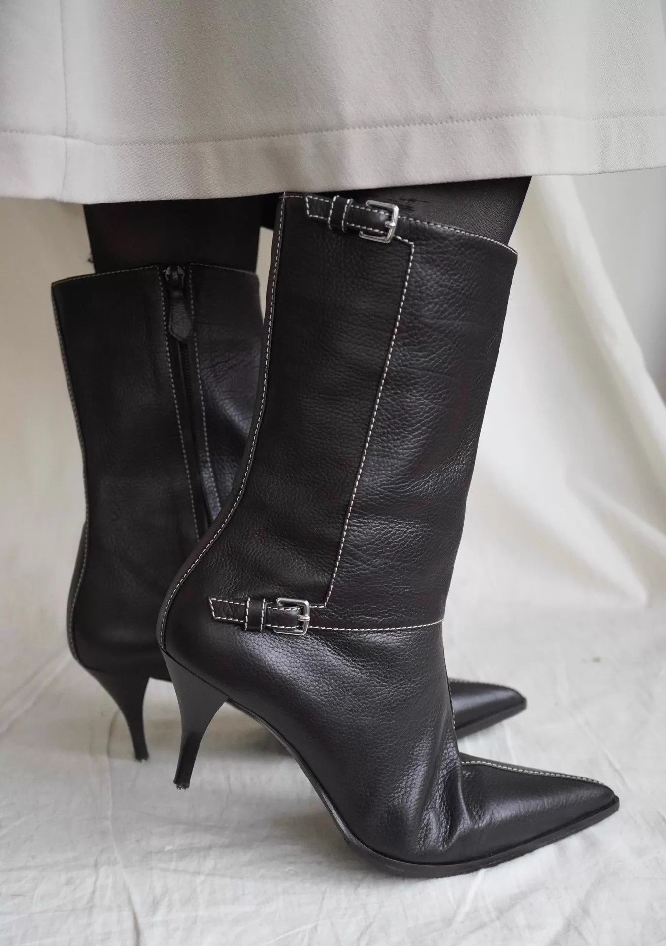 Hermes Rare 2000s Hermes White Stitch Low Heel Boots 38 Size US 7.5 / IT 37.5 - 1 Thumbnail
