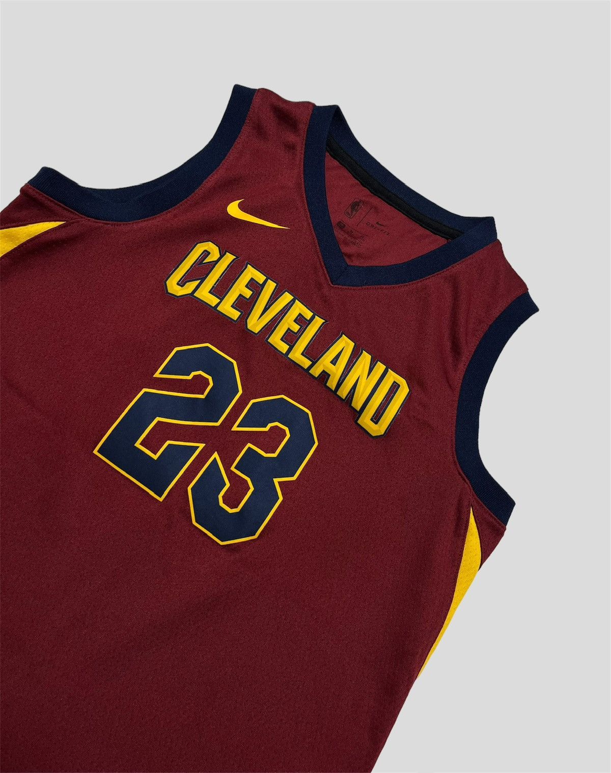 Nike Vintage Nike James NBA Jersey Size US S / EU 44-46 / 1 - 4 Thumbnail