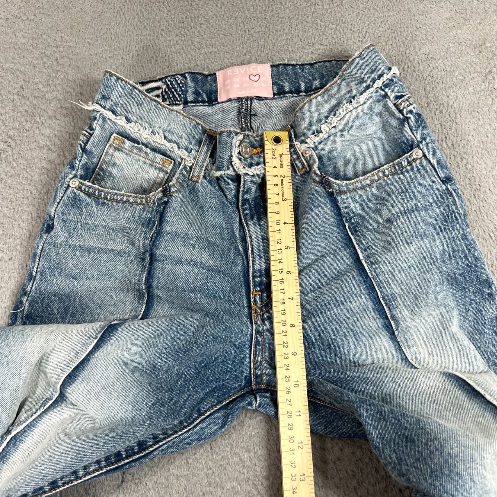 Vintage VINTAGE Style Acid Wash Mom Jeans Women's Size 26 Distressed Blue Denim Size 26" / US 2 / IT 38 - 6 Thumbnail