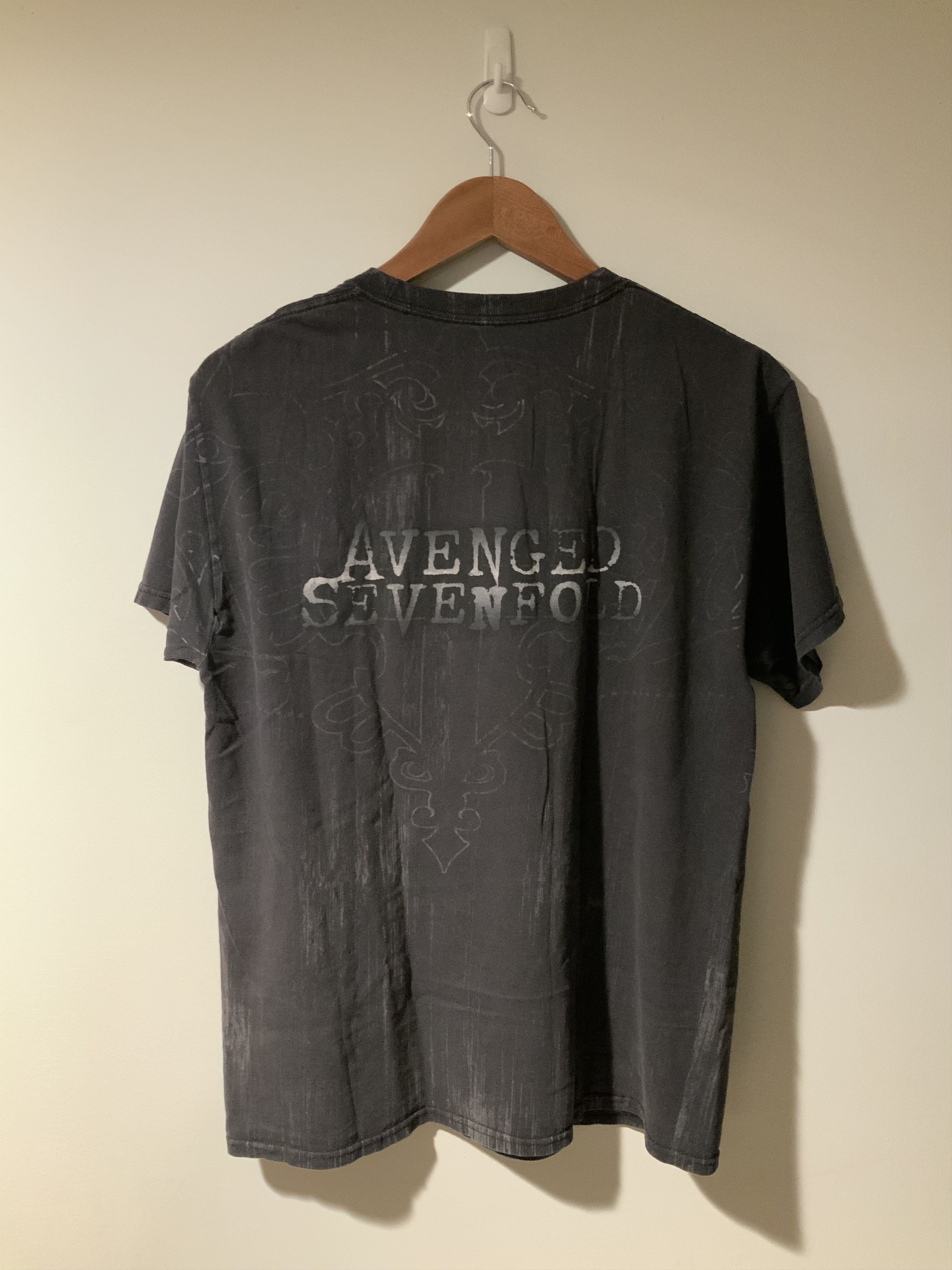 Band Tees × Vintage Vintage 2011 Avenged Sevenfold Band All Over Print T-shirt Size US M / EU 48-50 / 2 - 7 Thumbnail
