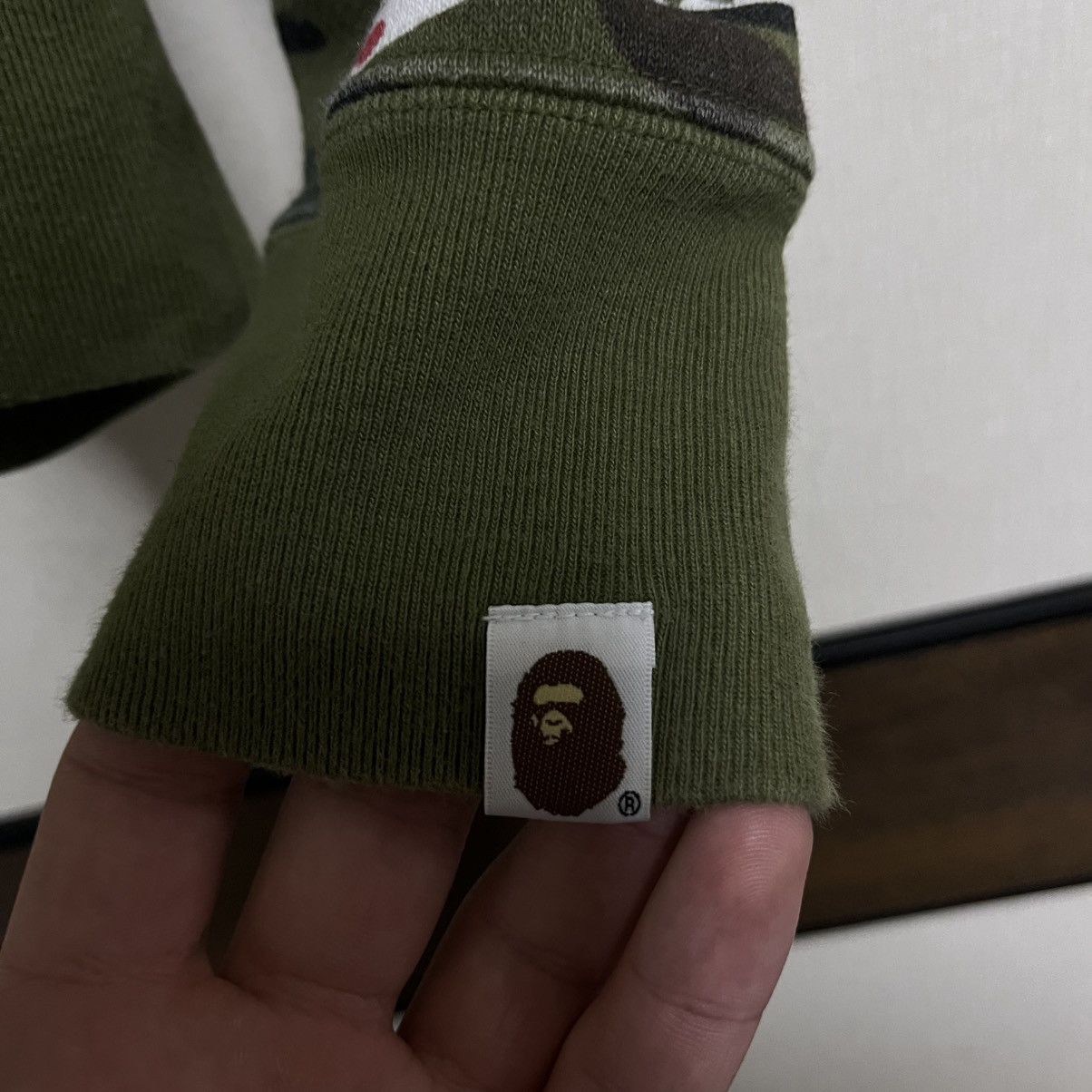 Bape FW20 Bape 1st Green Camo Shark Pattern Crewneck Sweatshirt Size US M / EU 48-50 / 2 - 6 Thumbnail