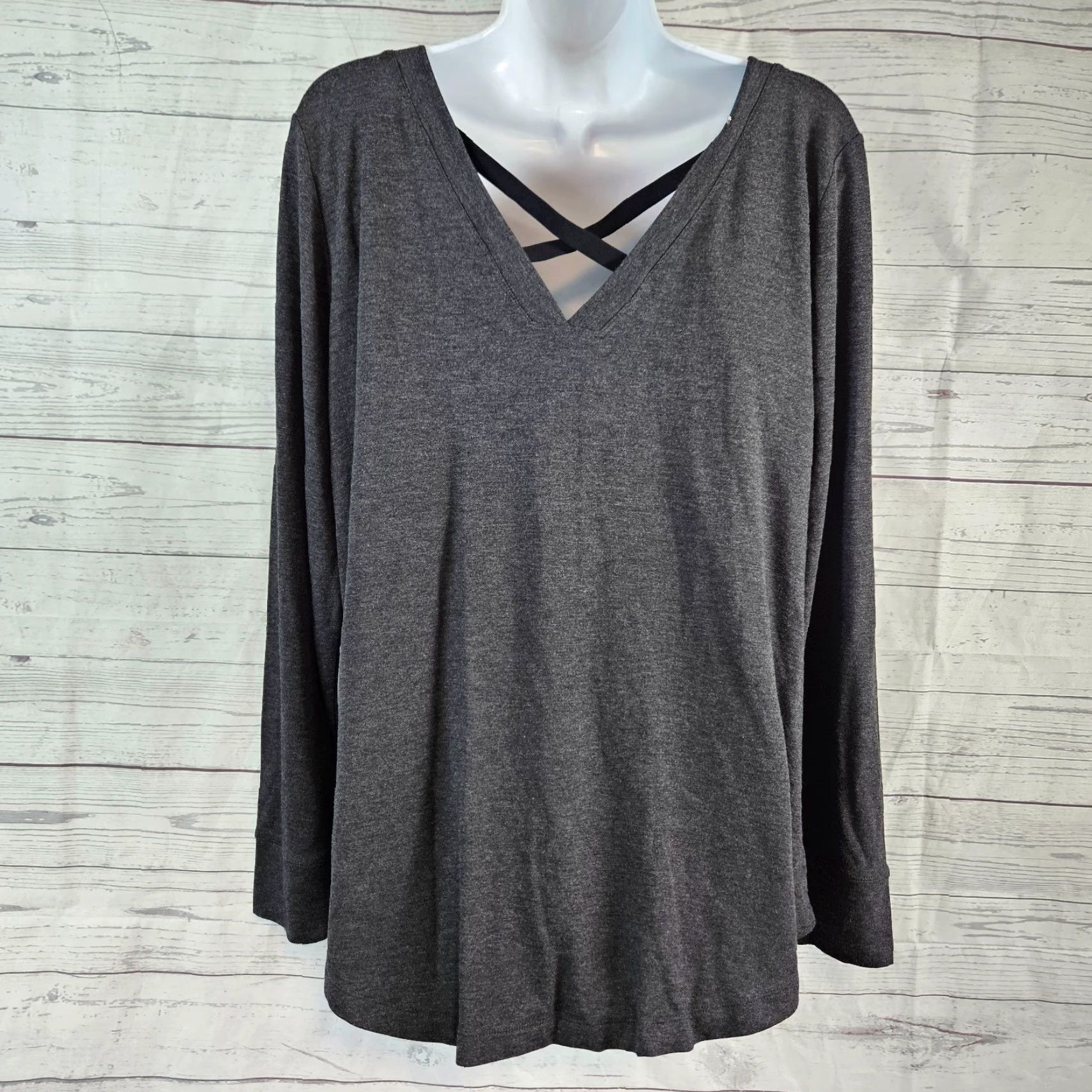 Vintage Cabi 4007 Womens ATC Cross Back Sweatshirt Sz Large Gray Long Sleeve Rayon Blend Sweatshirt Size L / US 10 / IT 46 - 3 Thumbnail