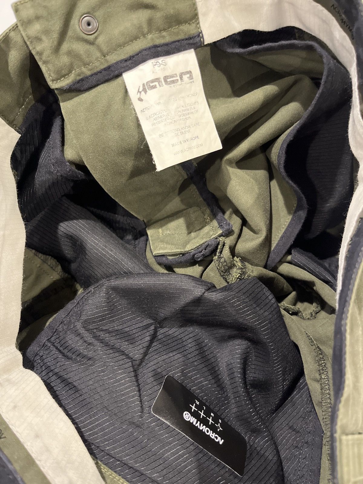Acronym Acronym P9-S Green cargo pants Size US 30 / EU 46 - 14 Thumbnail