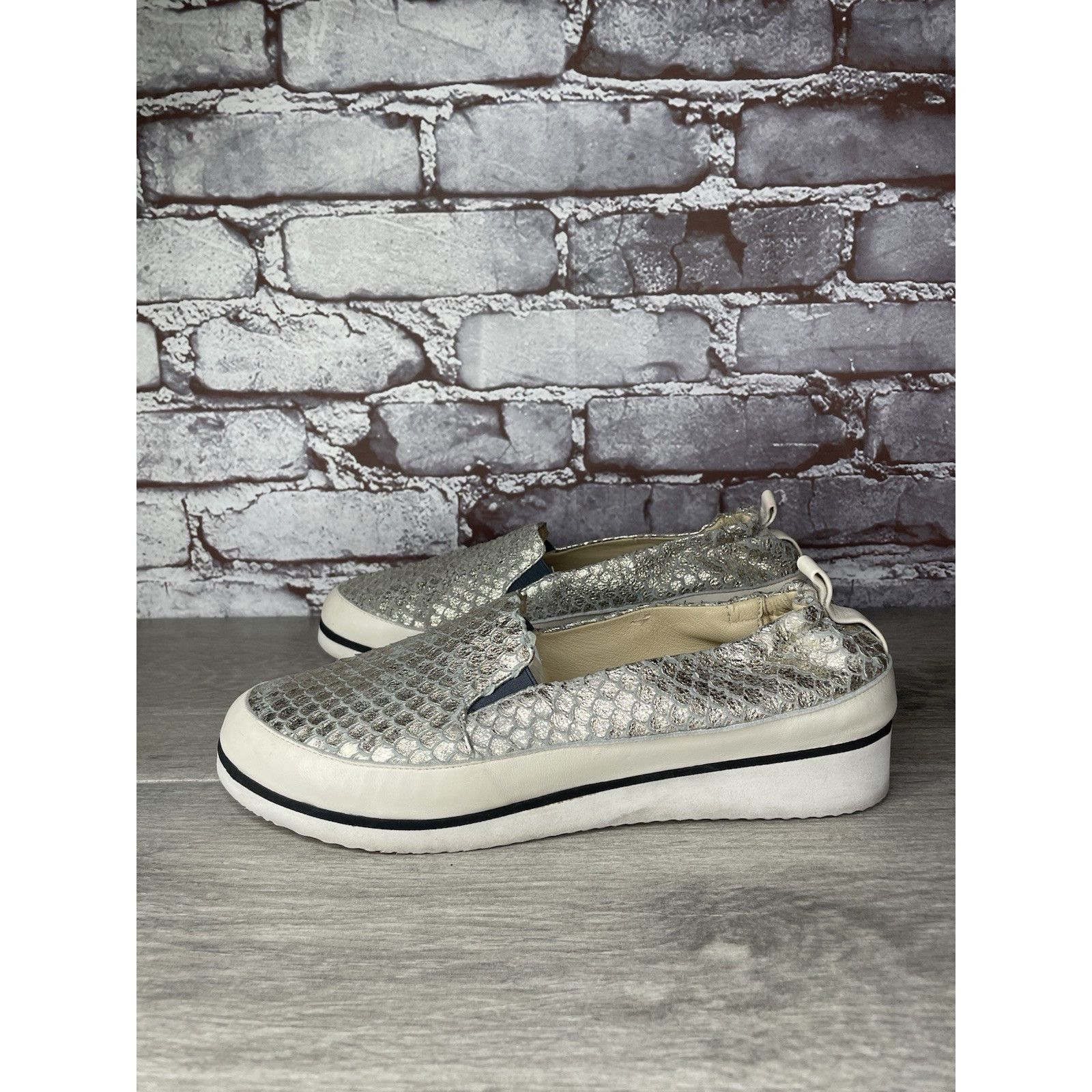 Ron White Ron Niki Silver Leather Snake Print Slip On Wedge Shoes Wome Size US 7.5 / IT 37.5 - 19 Thumbnail