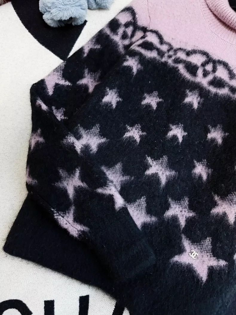 Other Chanel 23N Ski Series Purple Star Pattern Cashmere Sweater Size XXS / US 00 / IT 34 - 3 Thumbnail