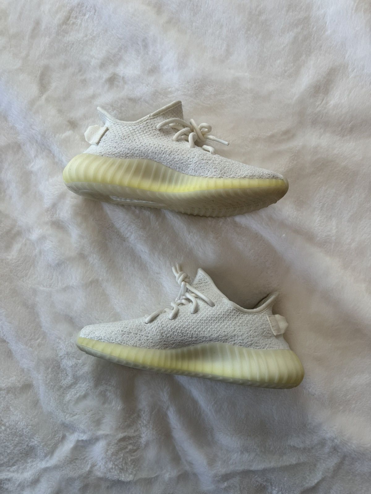 Adidas × Yeezy Yeezy triple whites Size US 5 / EU 37 - 3 Thumbnail