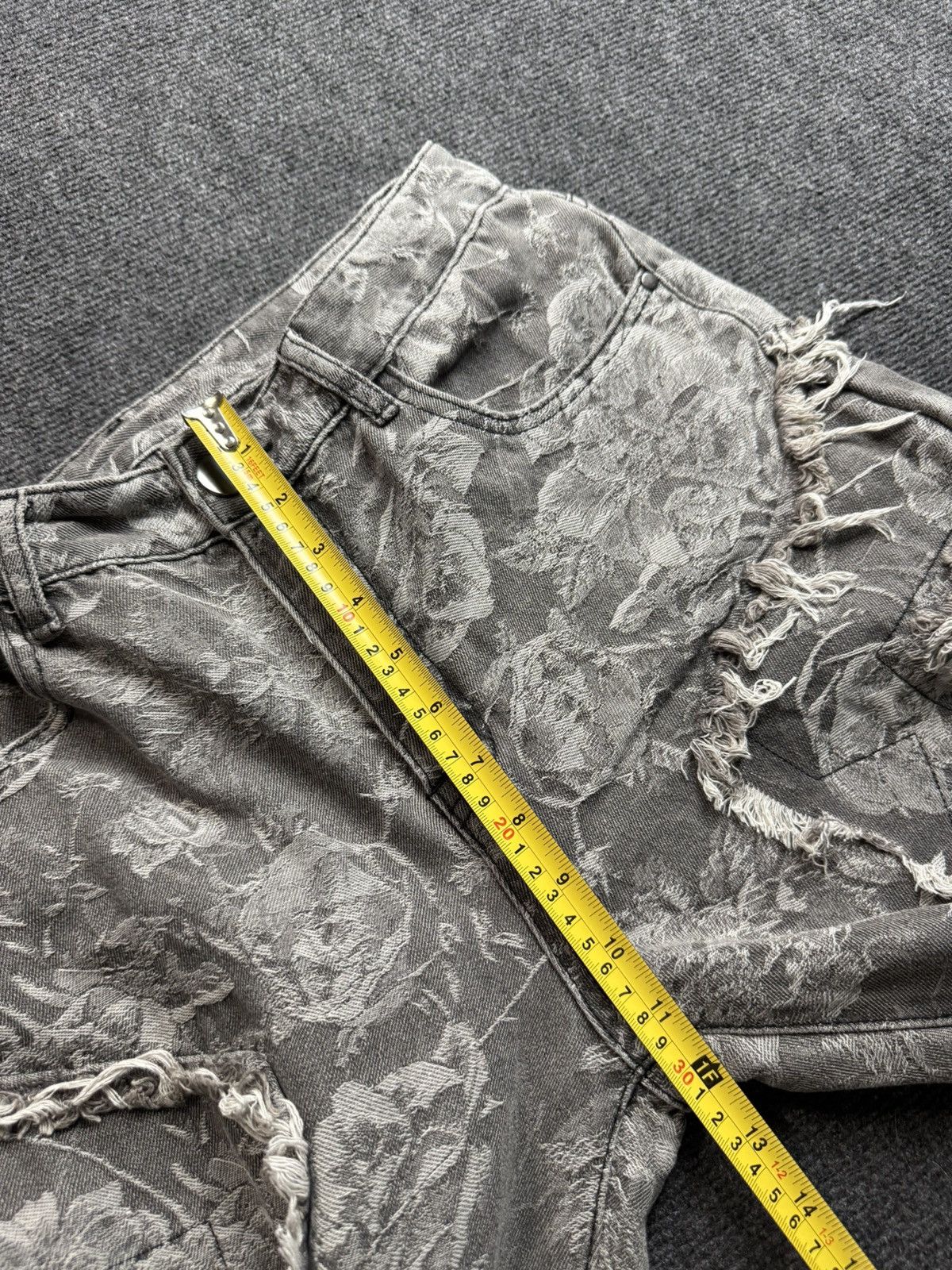 Japanese Brand 00s Distressed Grey Denim Jeans Opium Punk Grunge Wide Leg Size US 32 / EU 48 - 17 Thumbnail