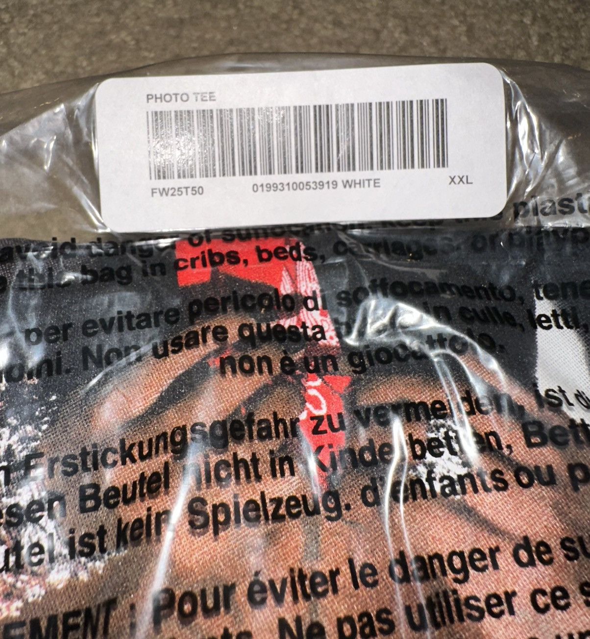 トップス Supreme Playboi Carti Tee White XXL Supreme Playboi Carti Tee (FW25) - $54