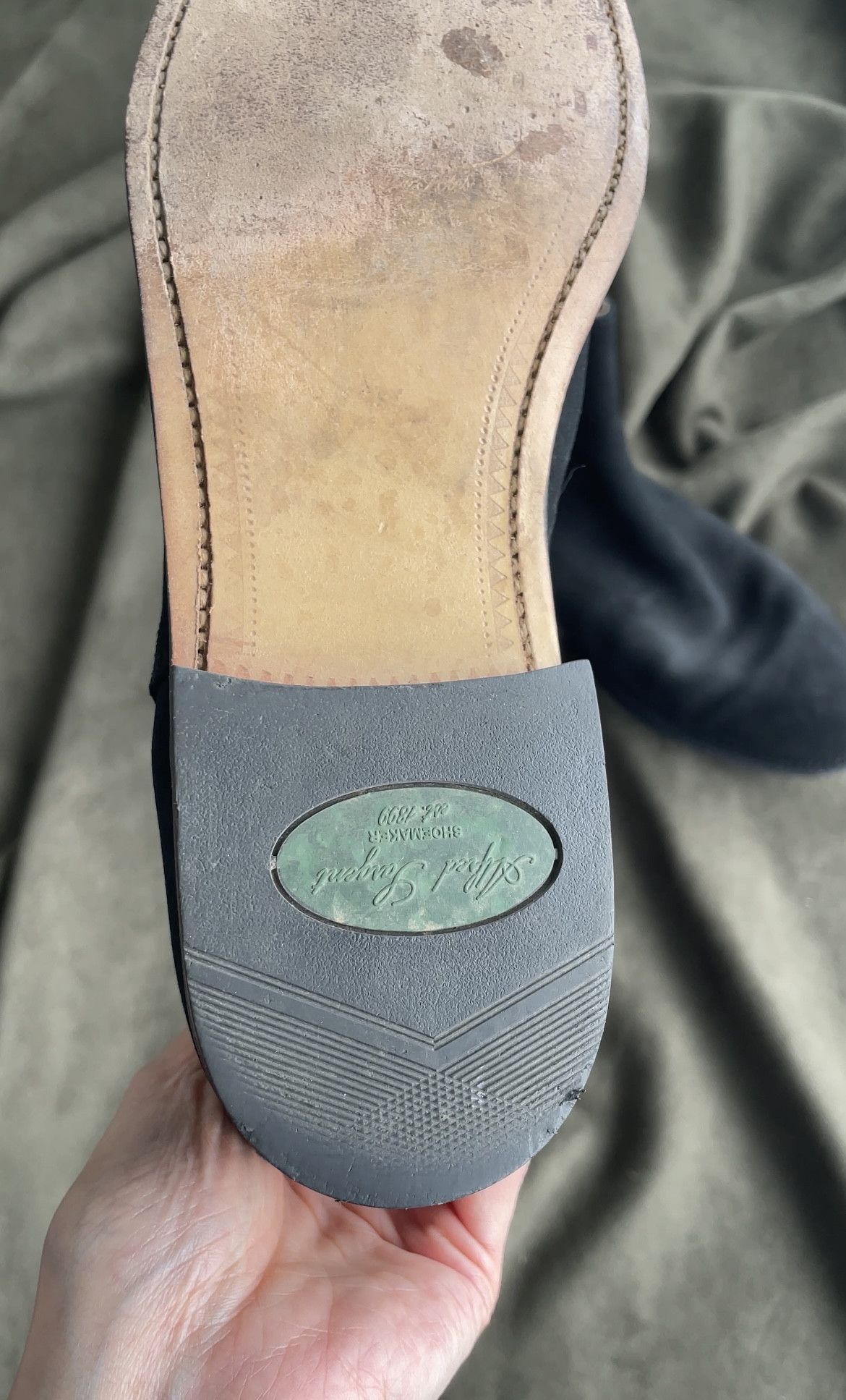 Alfred Sargent Suede Chelsea Boots Size US 7 / IT 37 - 8 Thumbnail