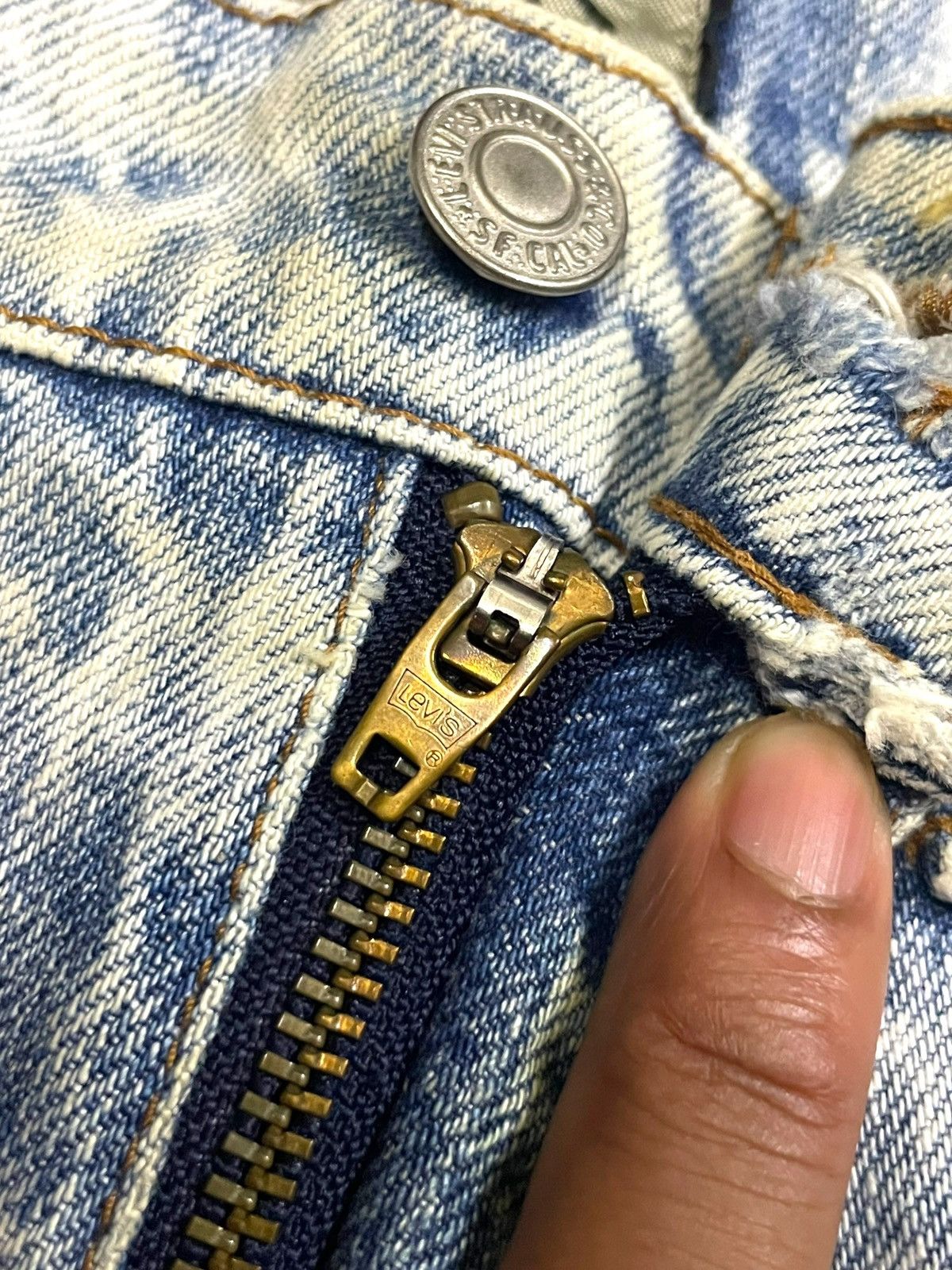 Levi's Vintage Clothing Vintage Levi’s Silver Label High Rise Faded Wash Jeans Size 29" - 12 Thumbnail