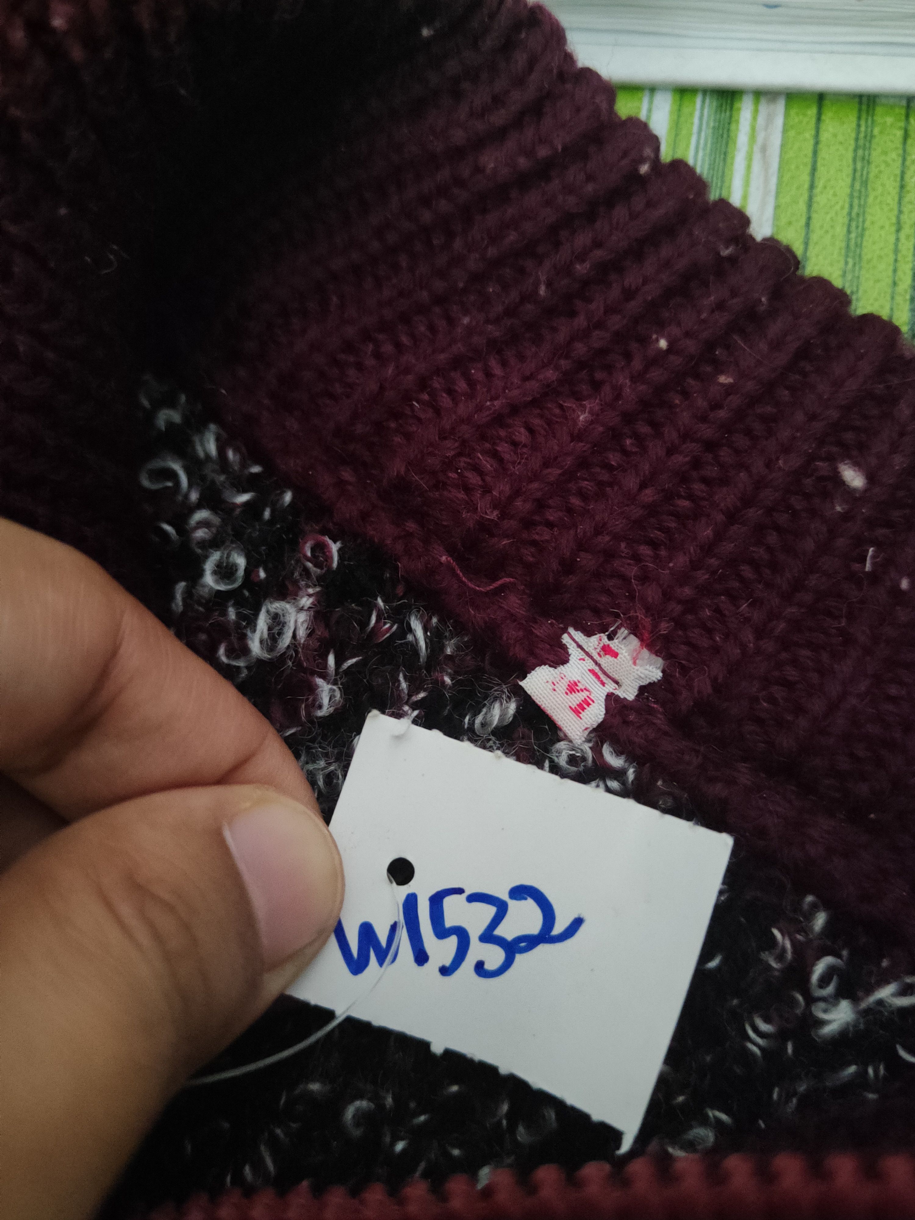 Aran Isles Knitwear × Japanese Brand × Vintage Japanese Brand Maroon Knitwear Sweaters #W1532 Size S / US 4 / IT 40 - 11 Thumbnail