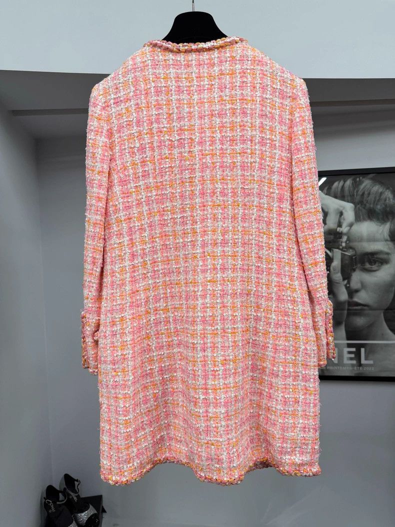 Chanel Chanel Cruise series pink sequined long jacket Size XS / US 0-2 / IT 36-38 - 3 Thumbnail