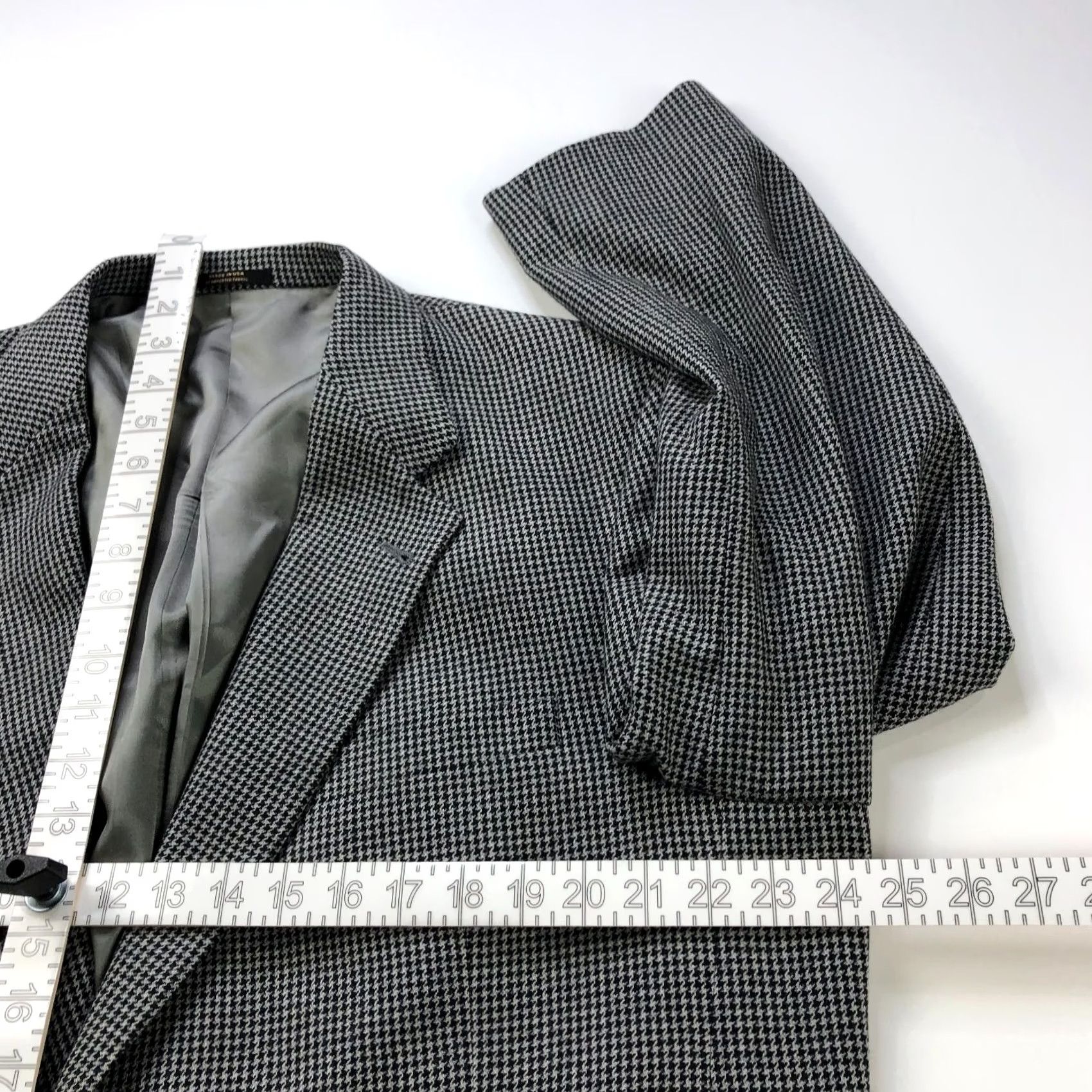 Hart Schaffner Marx Hart Schaffner Marx Jacket Mens 46 Black Long Wool Sport Coat Houndstooth And Gray Size US S / EU 44-46 / 1 - 7 Thumbnail