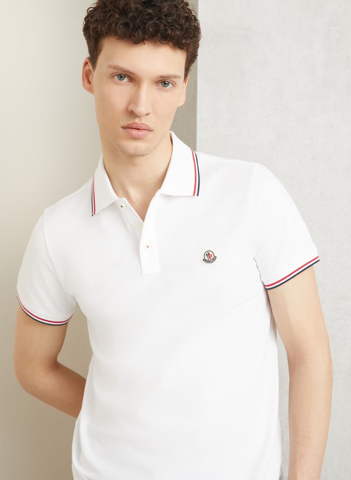 Moncler Moncler Contrast Rib Polo Shirt Size US L / EU 52-54 / 3 - 1 Thumbnail
