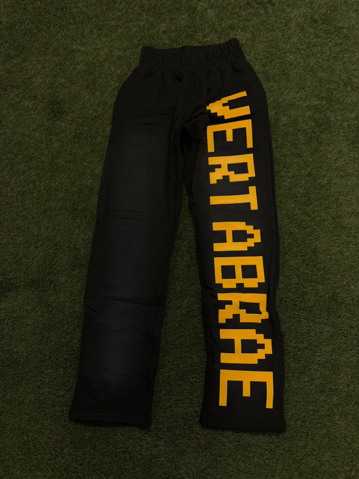 Vertabrae Vertabrae Sweatpants Black/Yellow Size M (NEW) Size US 32 / EU 48 - 7 Thumbnail