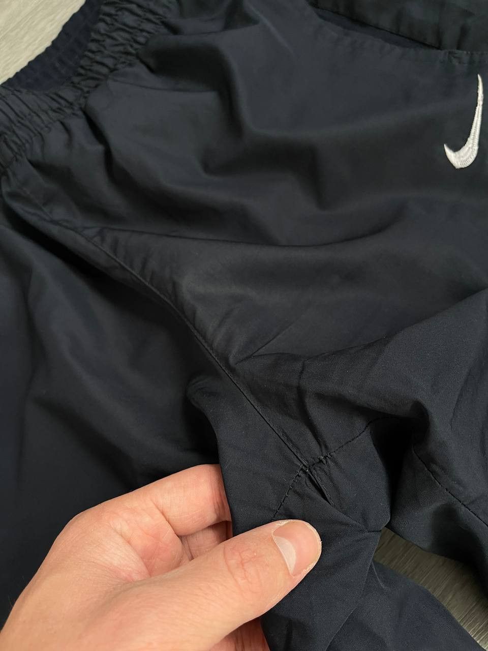 Nike × Streetwear × Vintage nike swoosh 2000s rare nylon pants Size US 34 / EU 50 - 9 Thumbnail