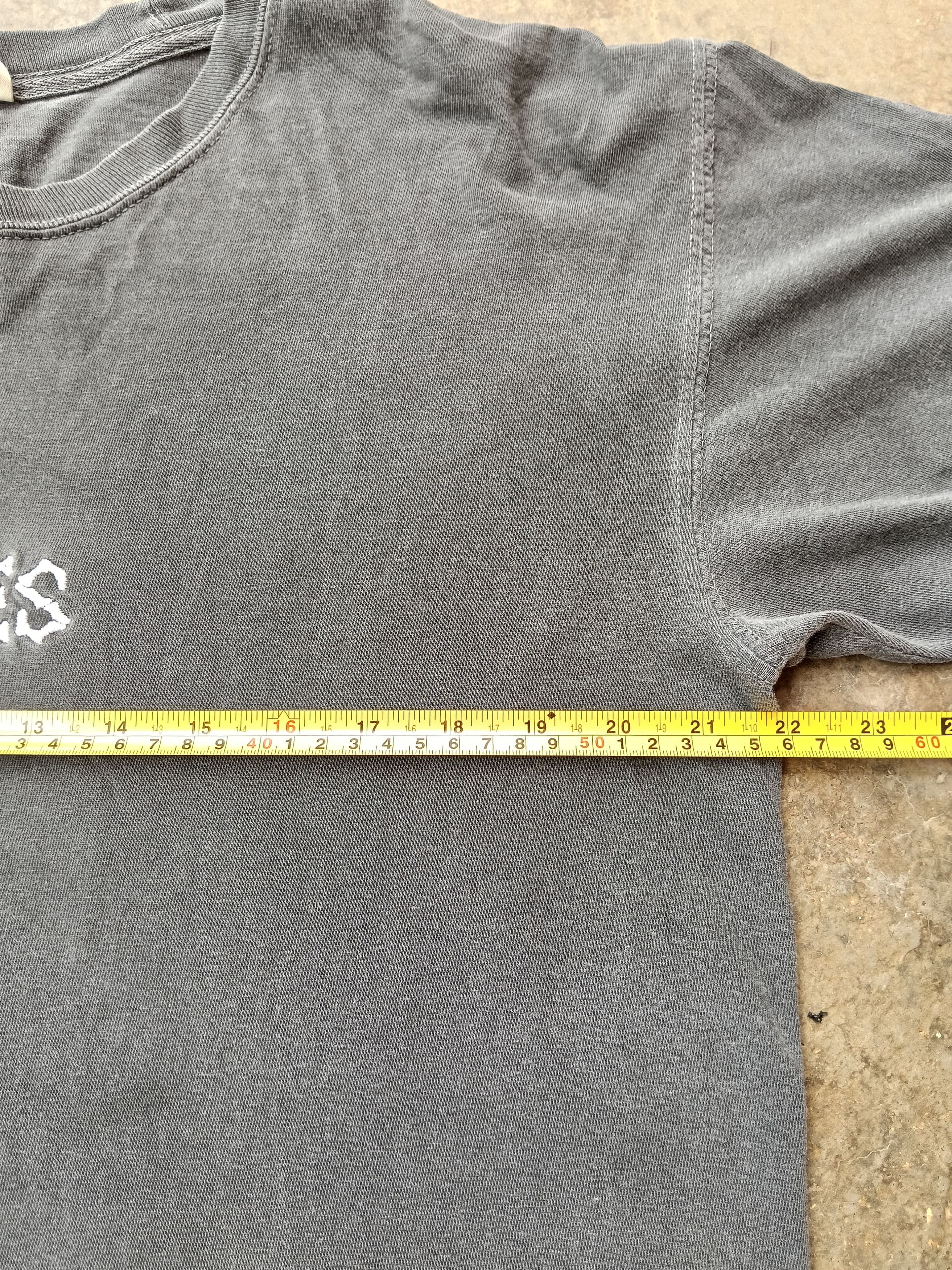 Bones Vintage bones embroidered Sun faded Size US L / EU 52-54 / 3 - 8 Thumbnail