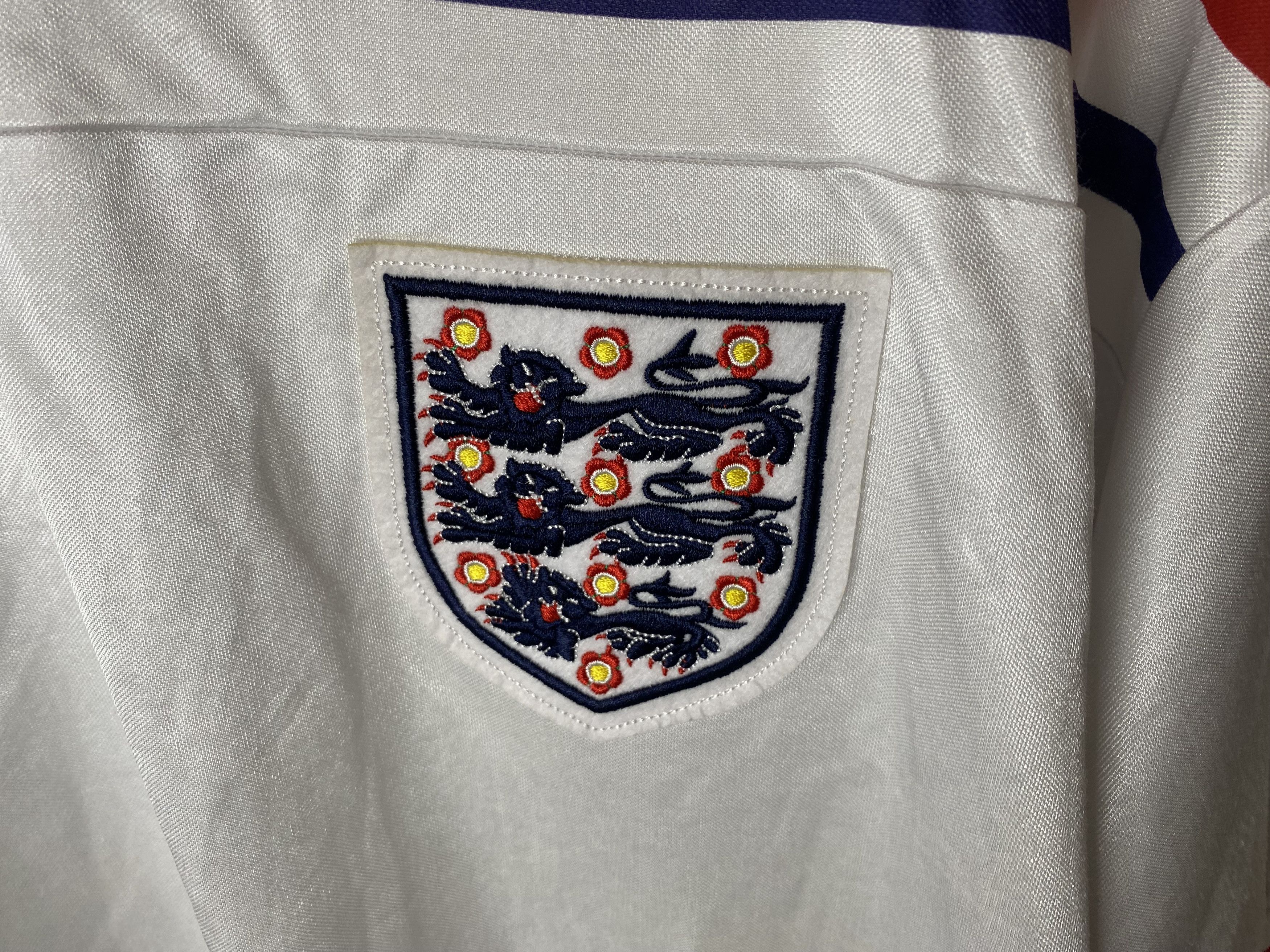 UEFA ENGLAND 1980 HOME RETRO REPLICA FOOTBALL SHIRT SOCCER JERSEY Size US XXL / EU 58 / 5 - 3 Thumbnail