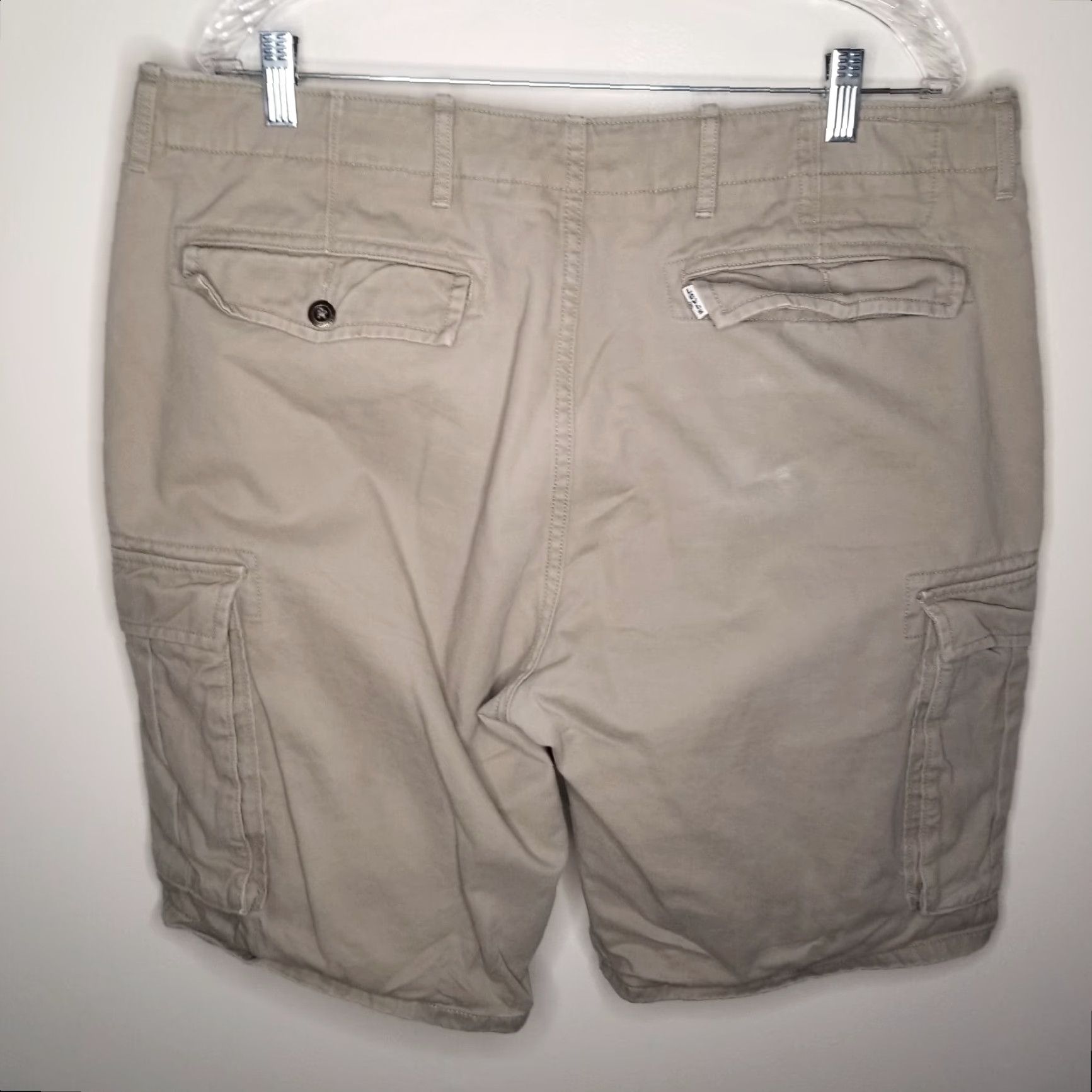 Levi's Levi's Cargo Shorts Beige Mens Size 36 Khaki Cargo 36 Men Mens Size US 36 / EU 52 - 5 Thumbnail