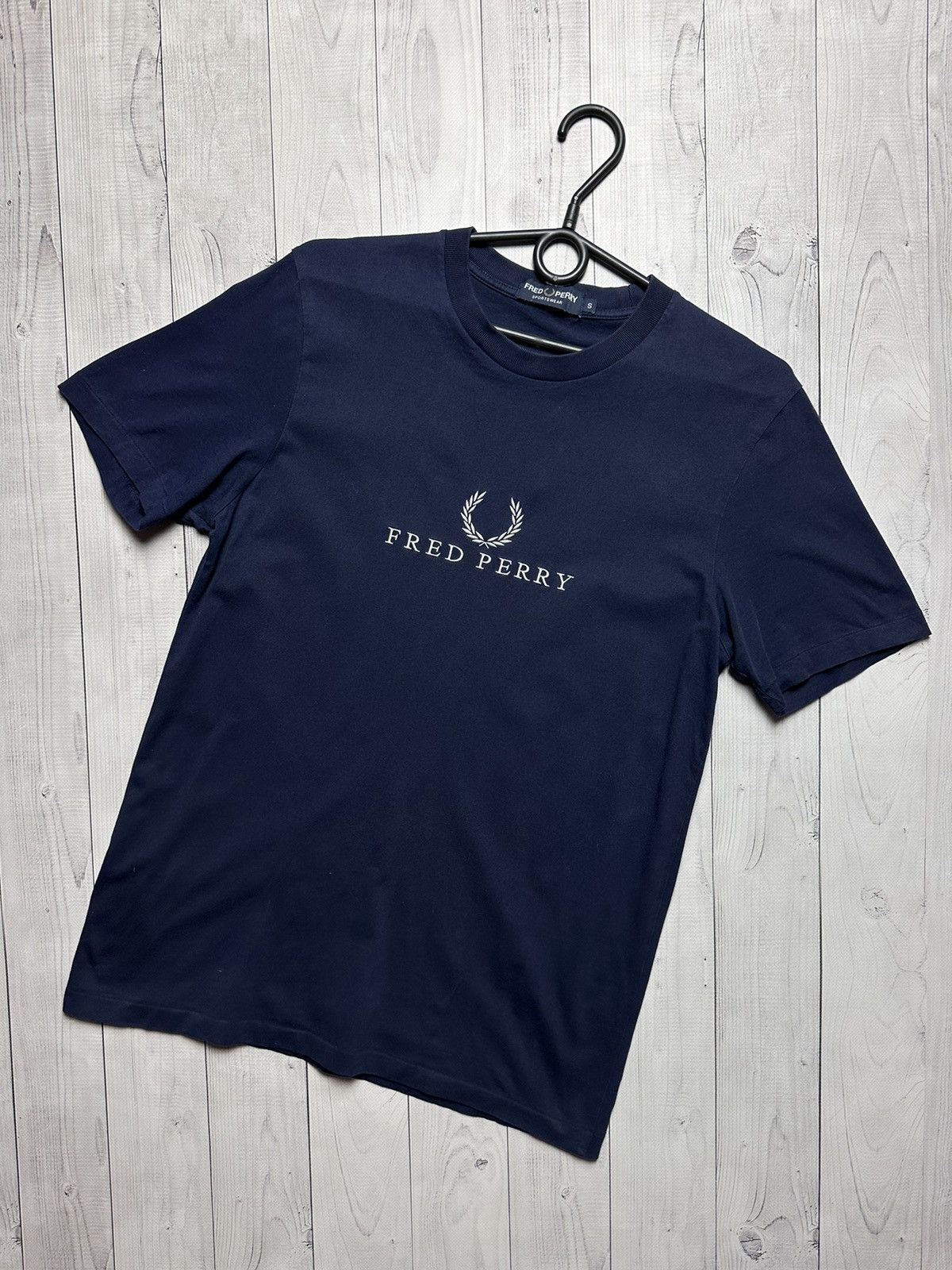Fred Perry × Vintage Vintage Fred Perry tee big logo size S Size US S / EU 44-46 / 1 - 1 Thumbnail