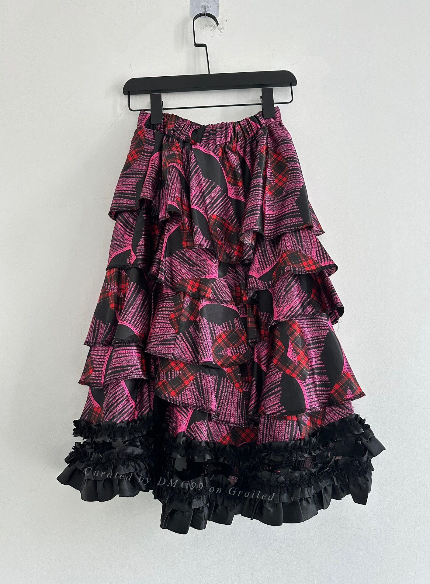 Rei Kawakubo Comme des Garçons 2008 Red Lip Print Tiered Skirt Size 35" - 1 Thumbnail