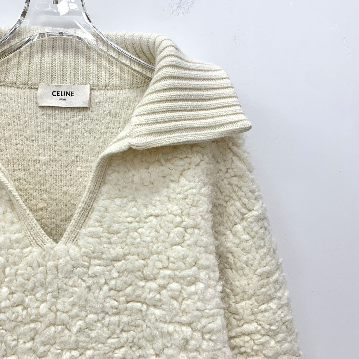 Celine Celine Beige Teddy Wool Lapel Long Sleeve Knit Sweater Size XS / US 0-2 / IT 36-38 - 3 Thumbnail