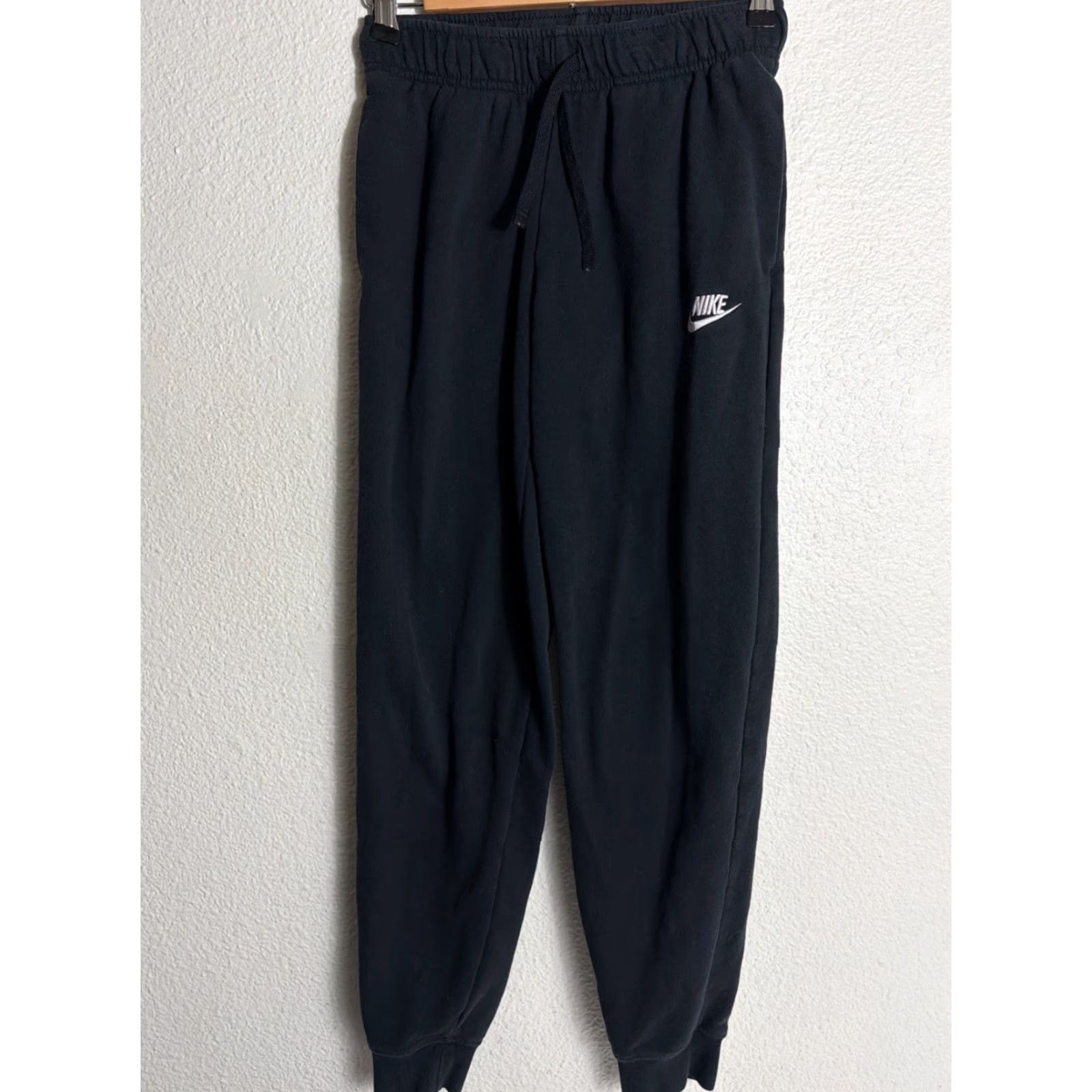 Nike Nike Sportswear Sweatpants Women XS Black Jogger Size 26" / US 2 / IT 38 - 2 Thumbnail