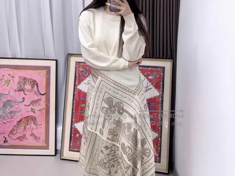 Hermes Hermes Cashmere and Real Silk Dress Size XS / US 0-2 / IT 36-38 - 1 Thumbnail