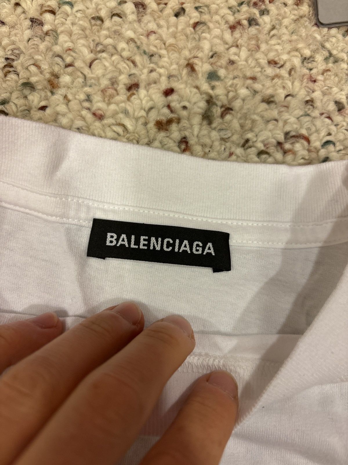 Balenciaga Balenciaga White Back Logo Tee Size US M / EU 48-50 / 2 - 5 Thumbnail