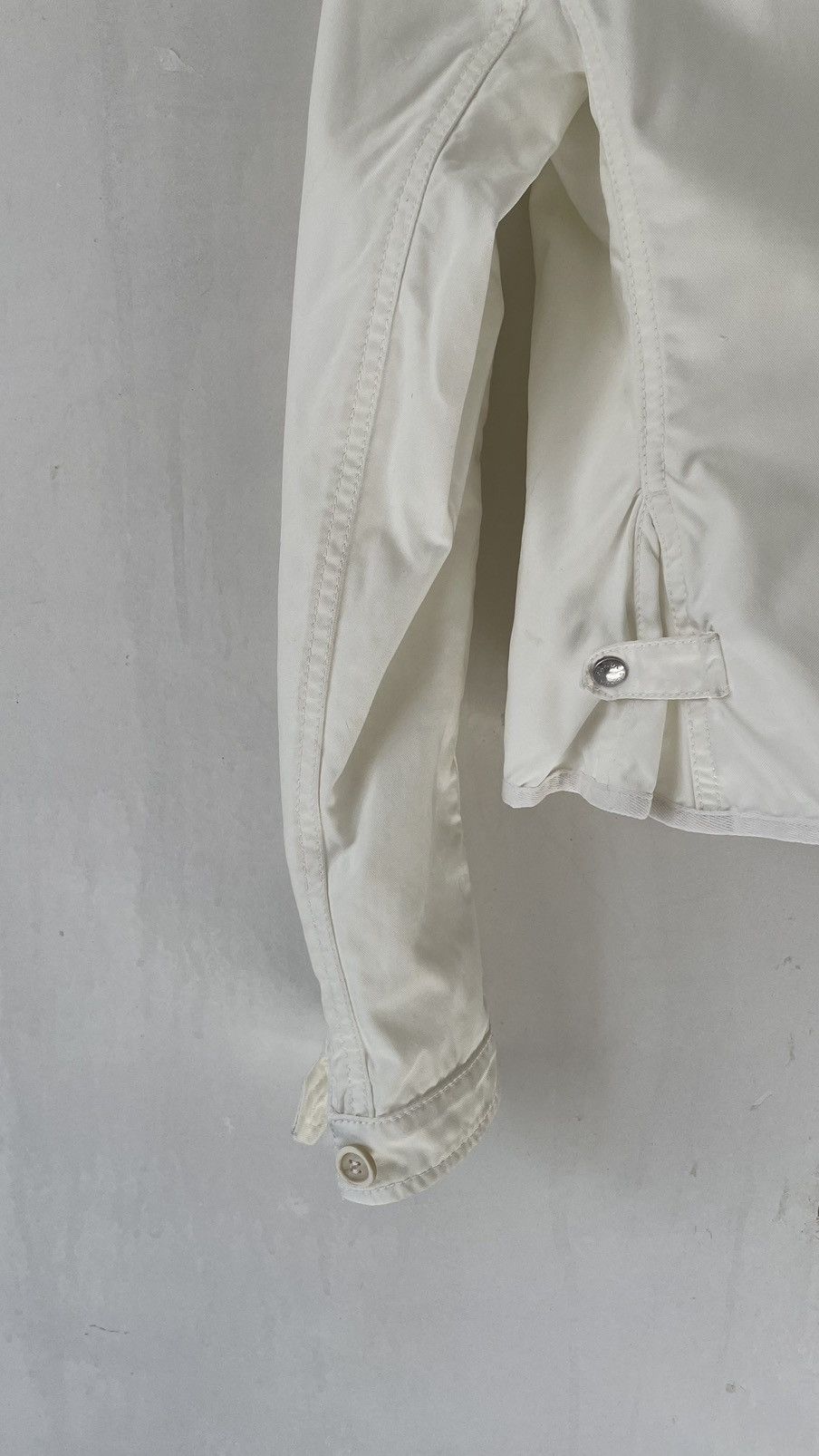 Prada prada slim fit nylon jacket Size S / US 4 / IT 40 - 6 Thumbnail