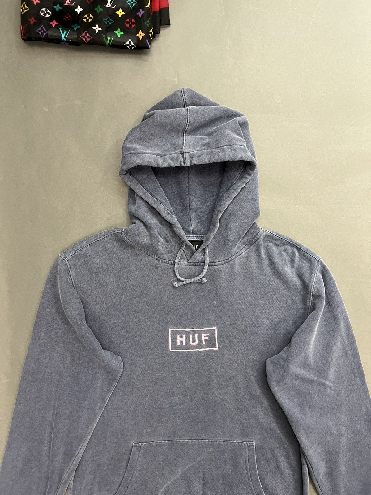 Huf Early Y2K Vintage Huf Hoodie Pastel Matte Sun Faded Blue Size US S / EU 44-46 / 1 - 4 Thumbnail