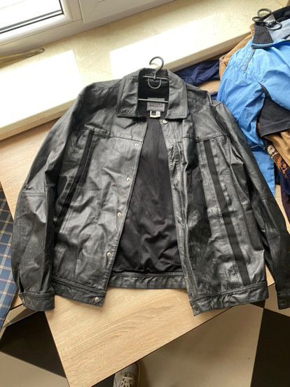 Versace Jeans Couture Versace vintage leather Size US L / EU 52-54 / 3 - 2 Thumbnail
