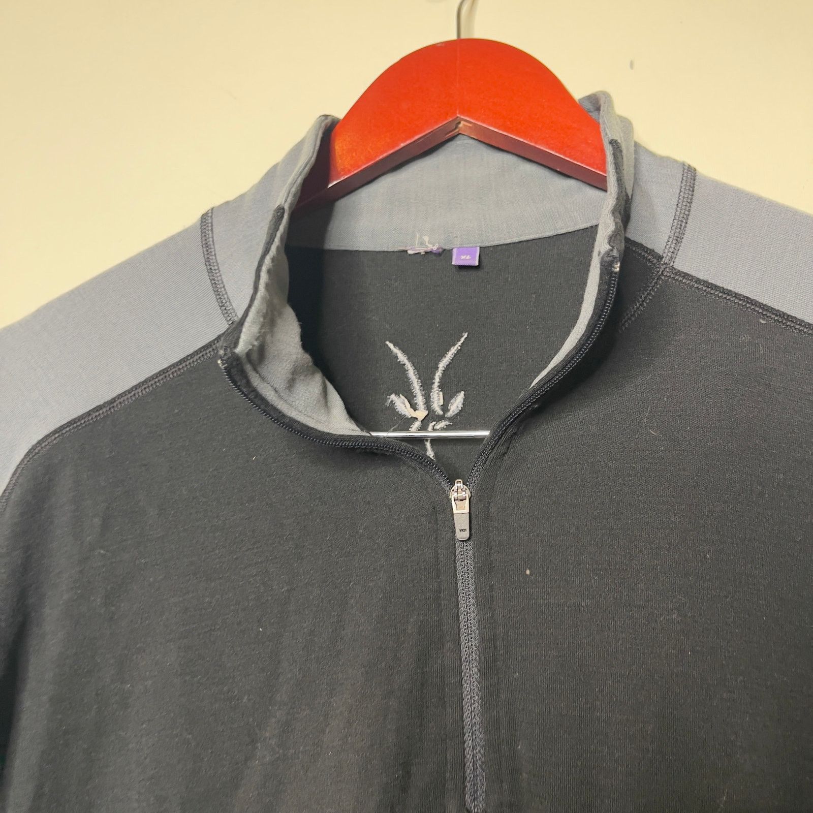 Ibex Ibex black grey long sleeve half zip merino wool pullover Size US XL / EU 56 / 4 - 4 Thumbnail
