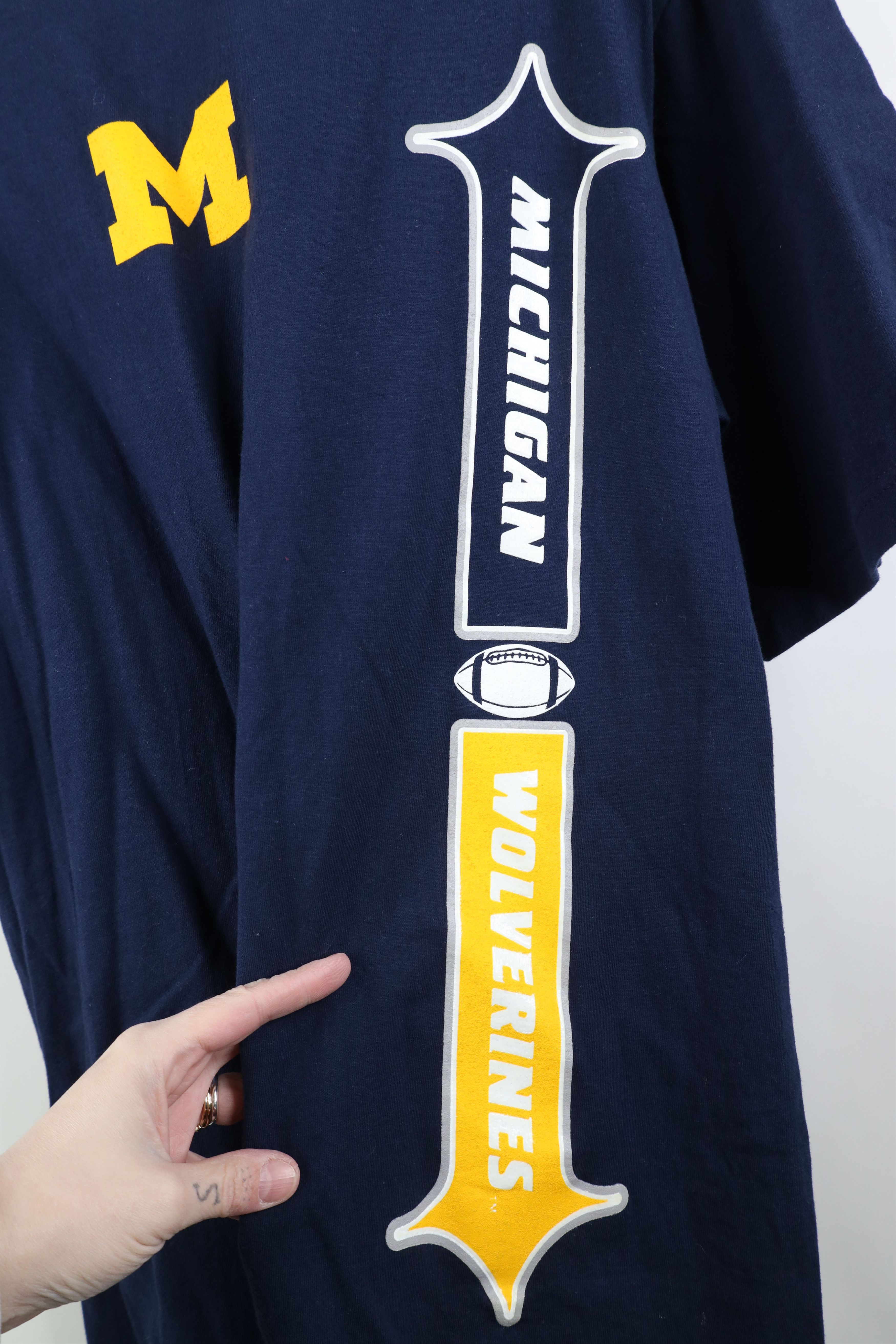 Starter Vintage 90s Starter University of Michigan Football T-Shirt Size US M / EU 48-50 / 2 - 6 Thumbnail
