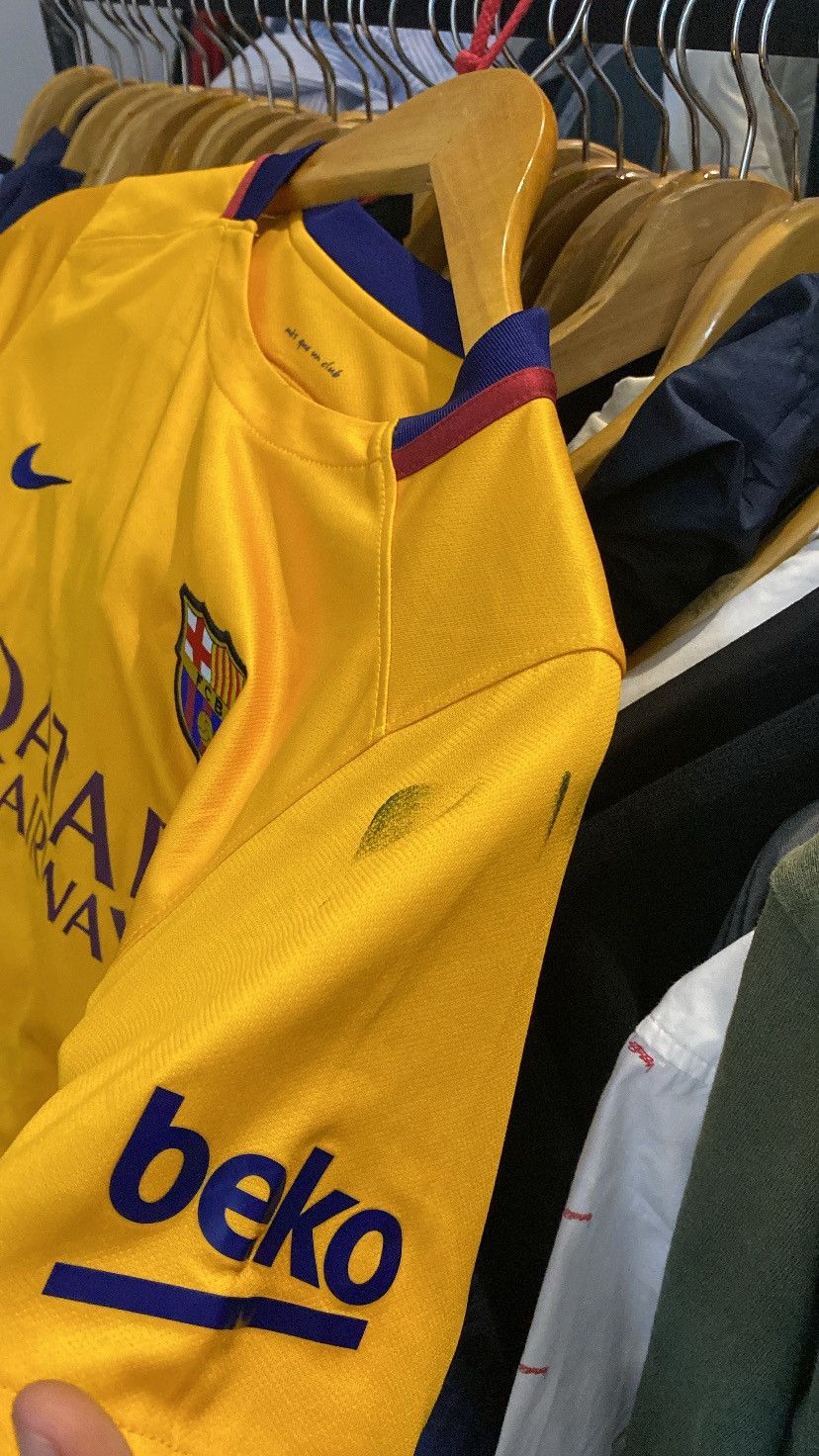 Nike × Vintage MESSI Barcelona Nike 2015 2016 Away Jersey Size US XS / EU 42 / 0 - 14 Thumbnail